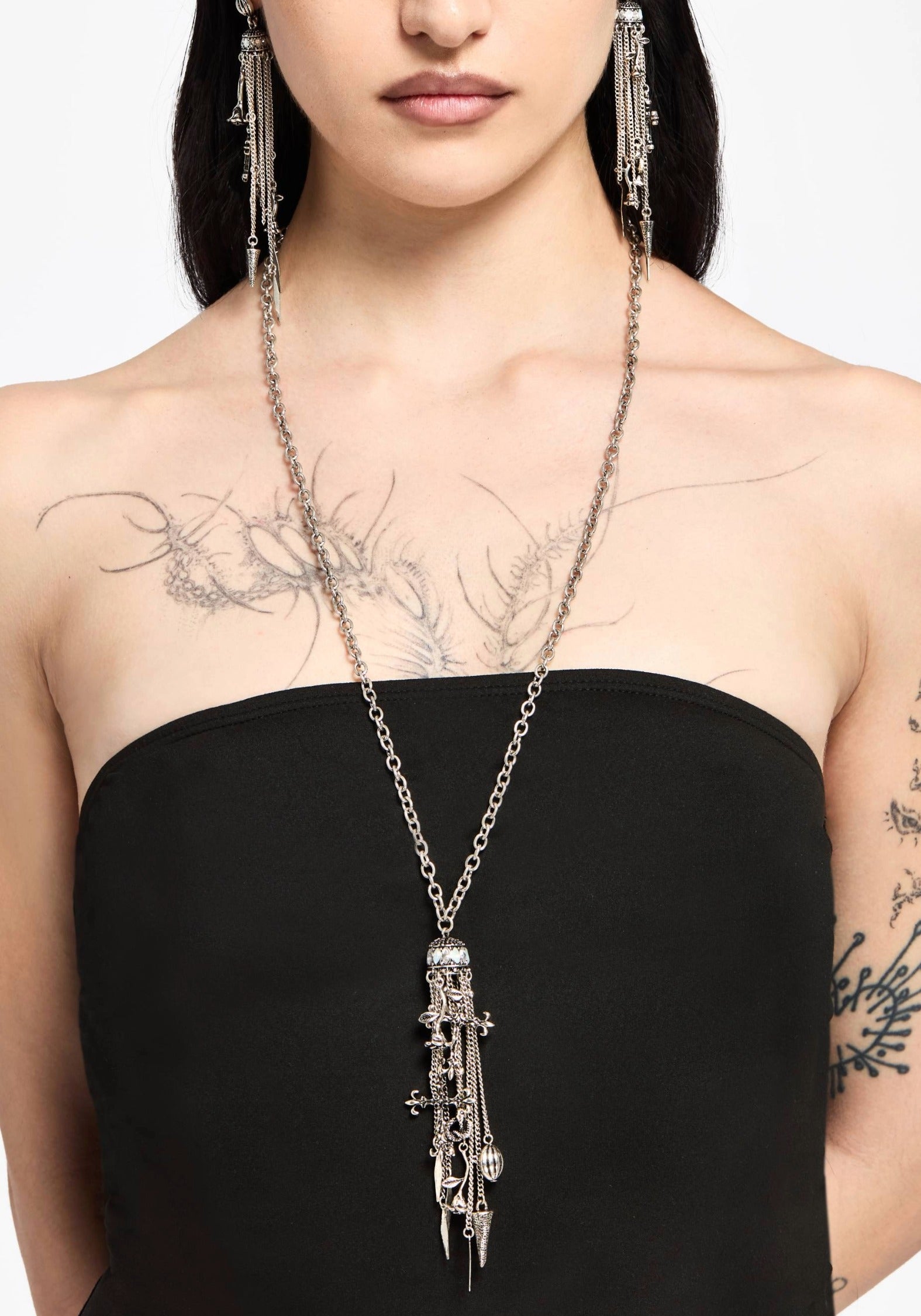 Flaren Charm Drop Necklace – Disturbia