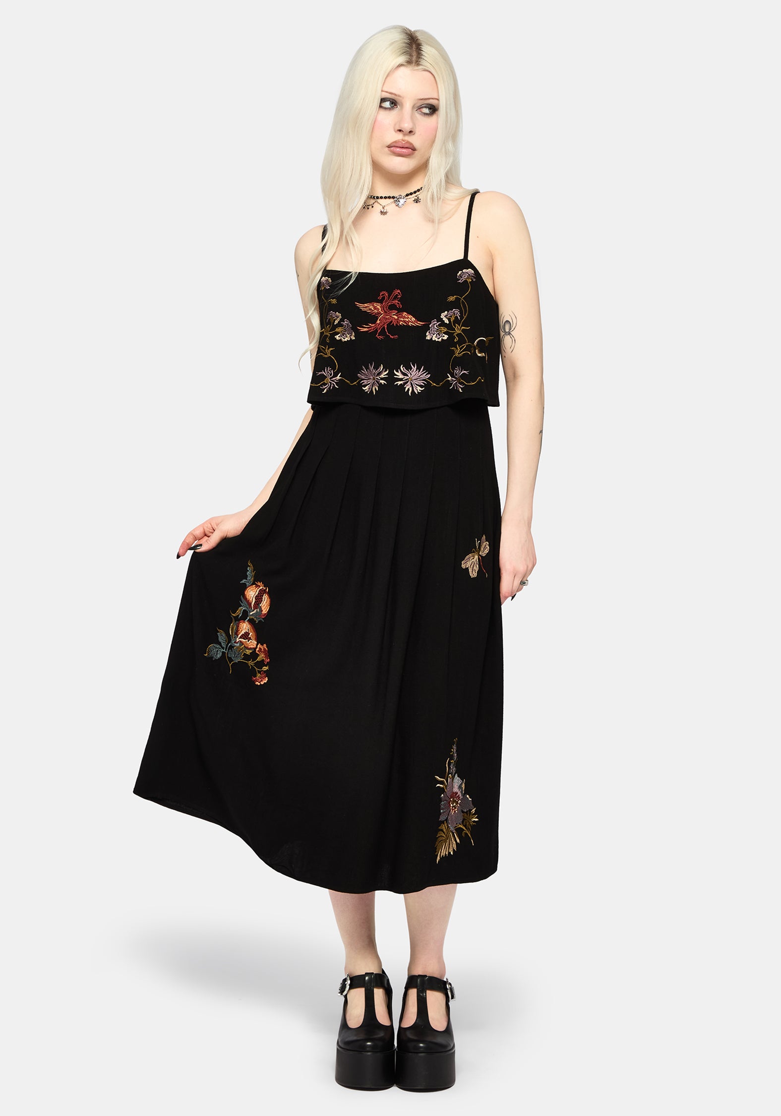 Genevra Embroidered Overlay Midi Dress – Disturbia