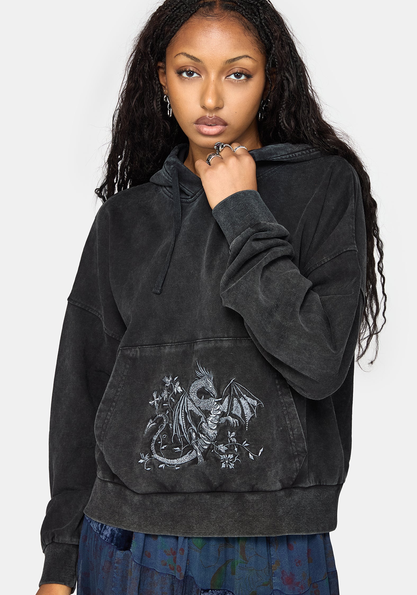 Mira Dragon Embroidered Hoodie – Disturbia