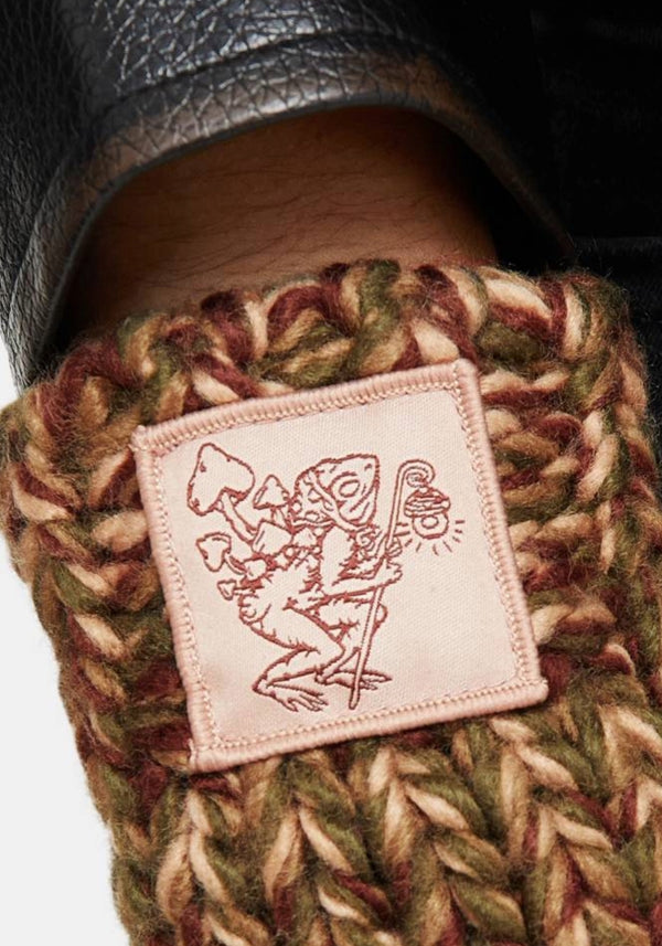 Daphne Frog Patch Gloves