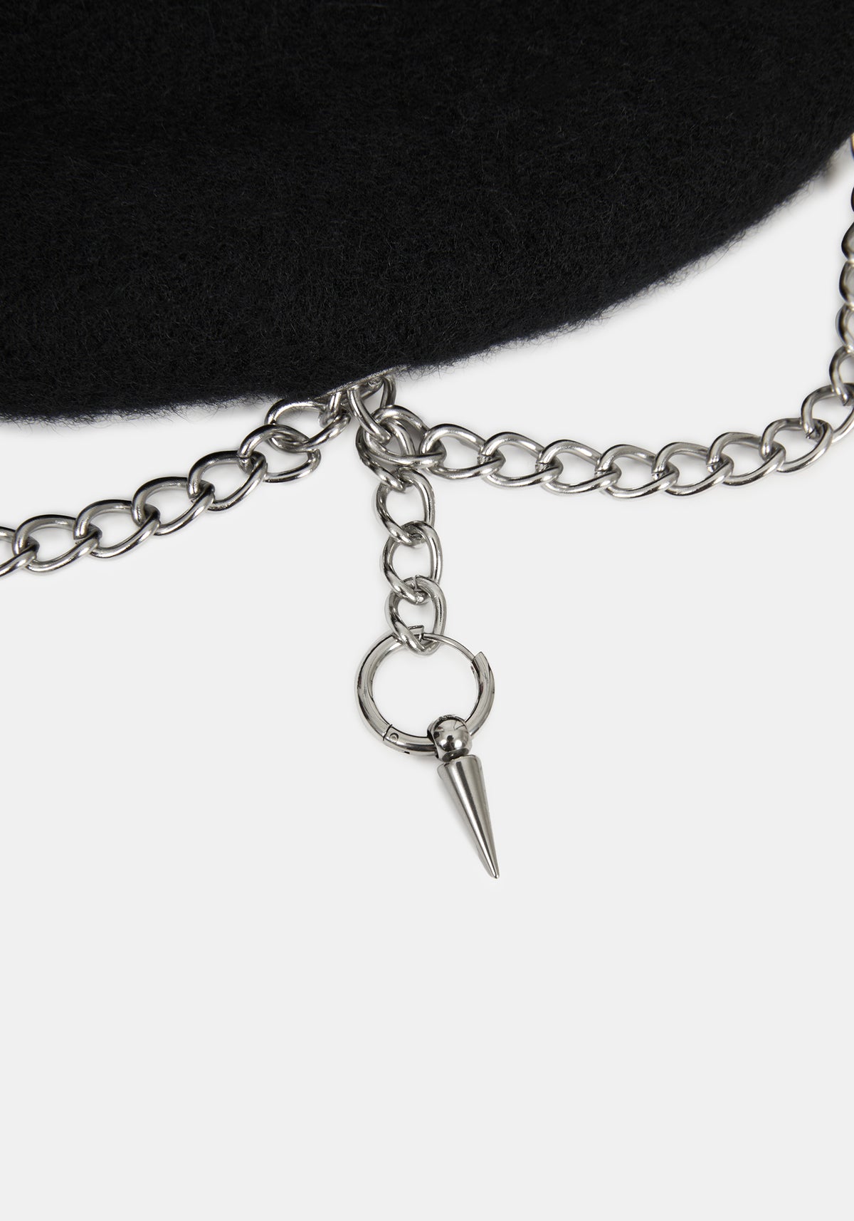 Corvus Charm Chain Beret