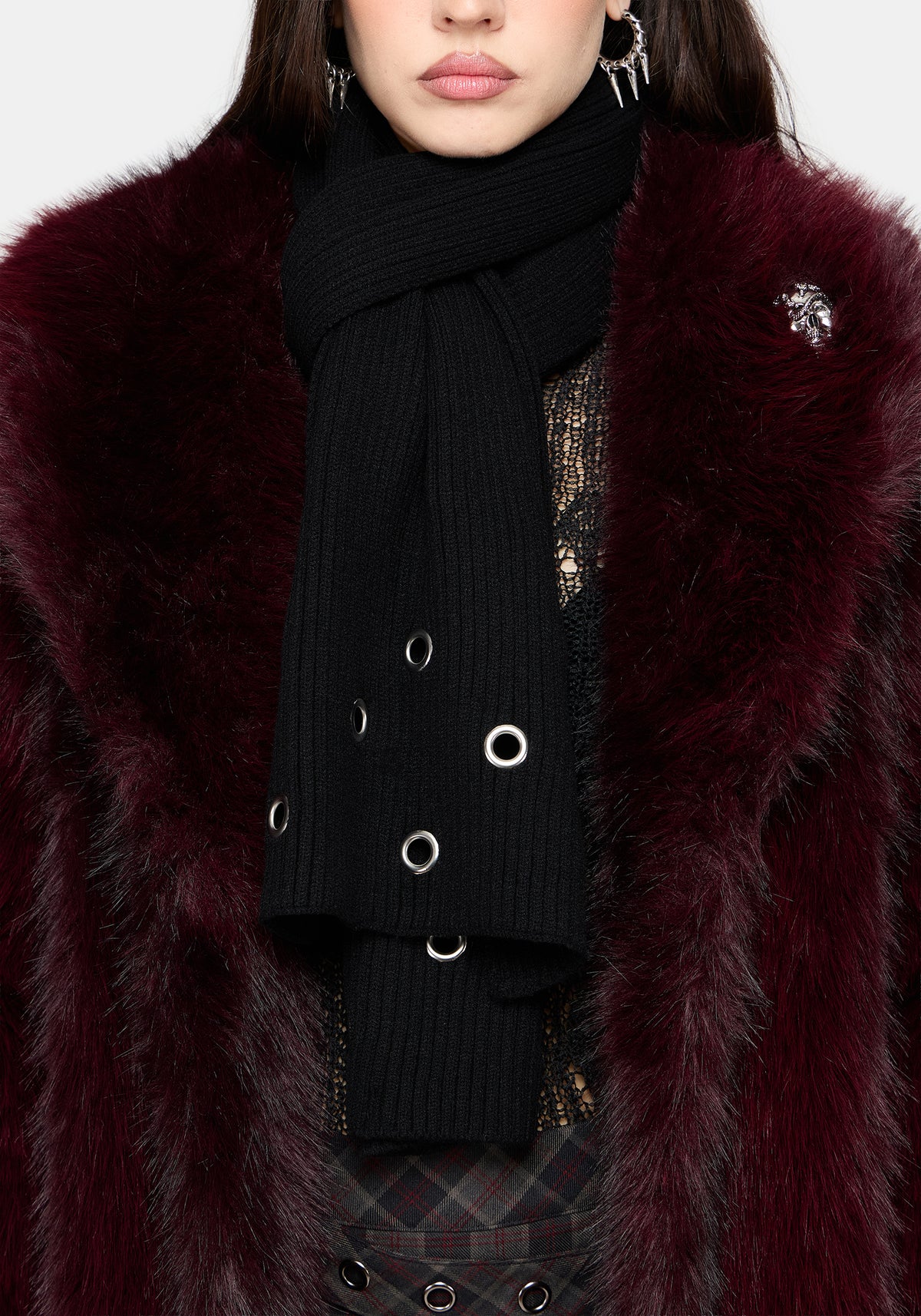 Hellona Eyelet Scarf