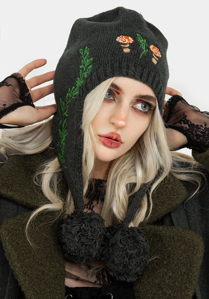 Fable Embroidered Bonnet Hat – Disturbia