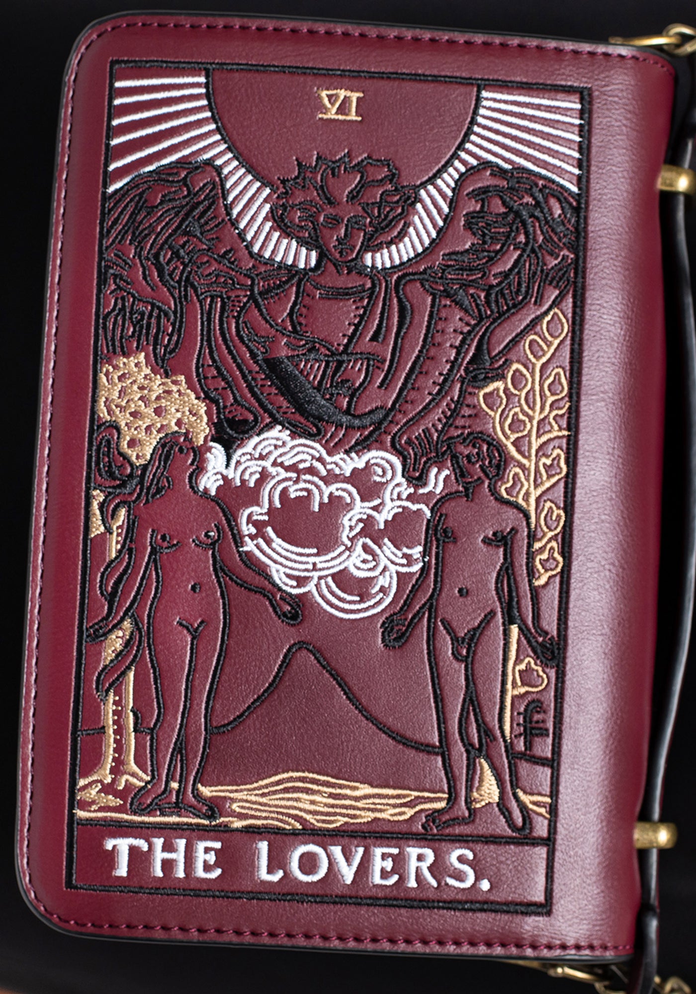 Lovers Embroidered Crossbody Clutch Bag | Disturbia - Shop  display picture 1