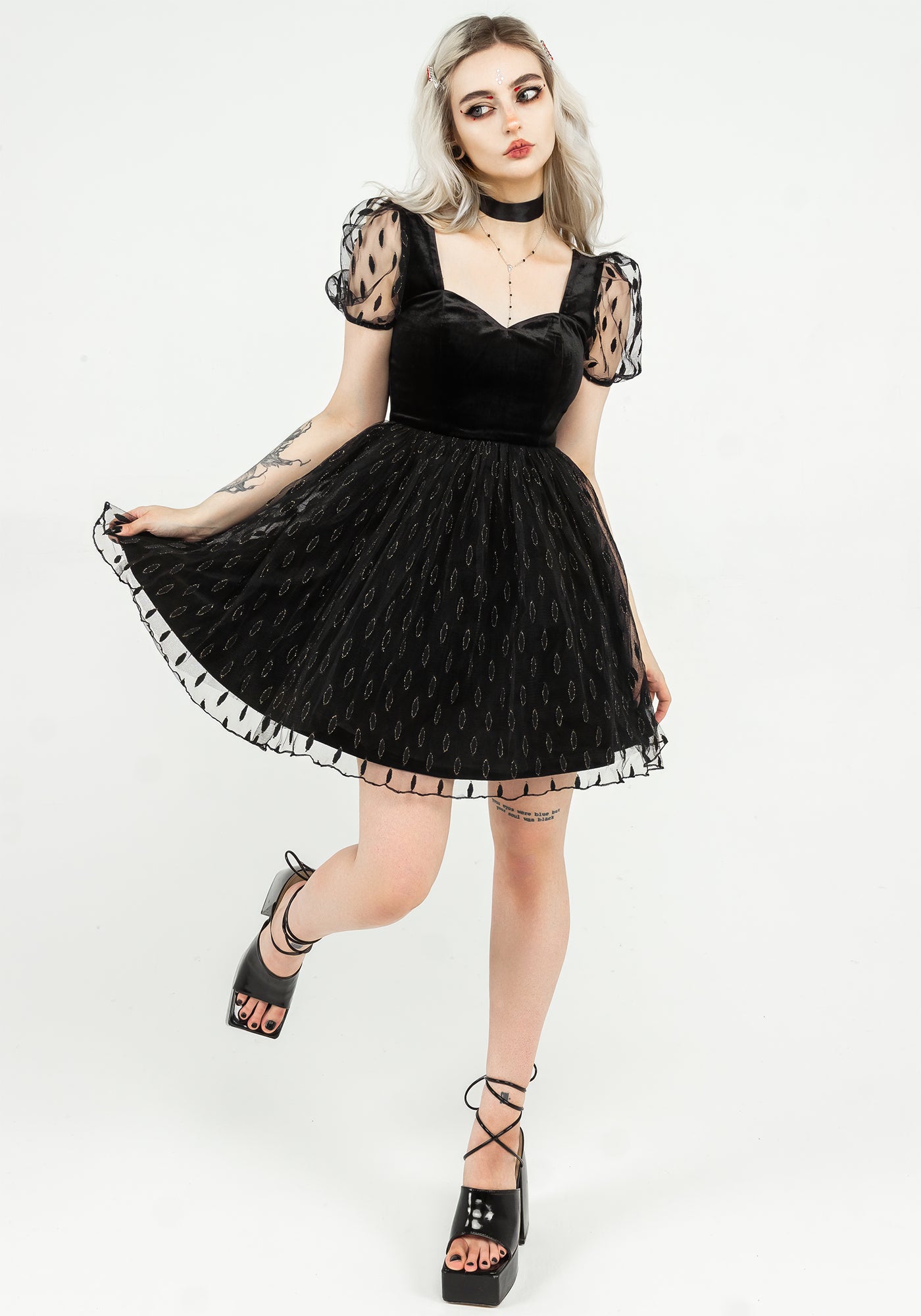 AW23LV455_EMBROIDERED_TULLE_PU