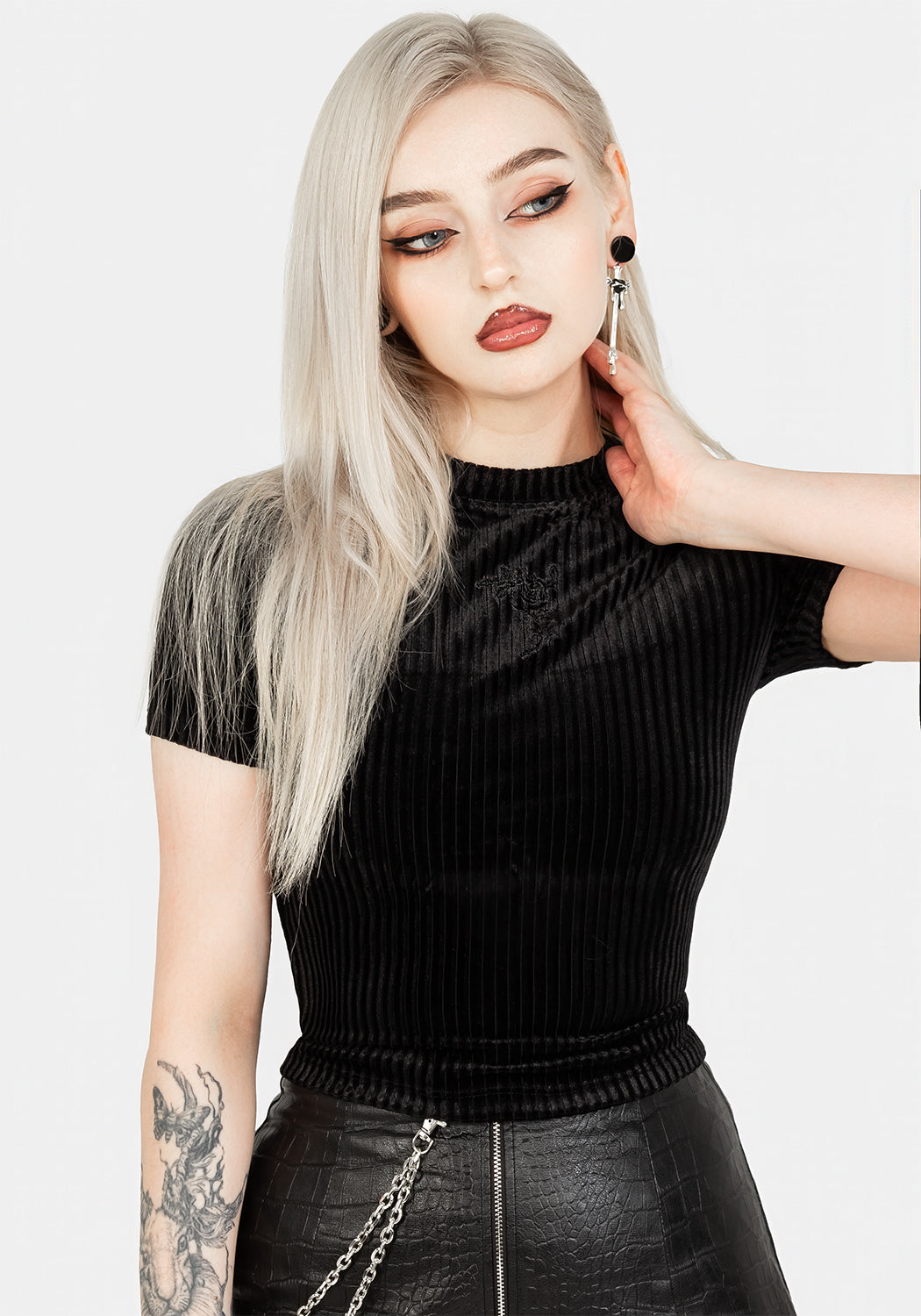 Rosaline Velour Rib Crop Top | Disturbia - Shop Women's Gothic