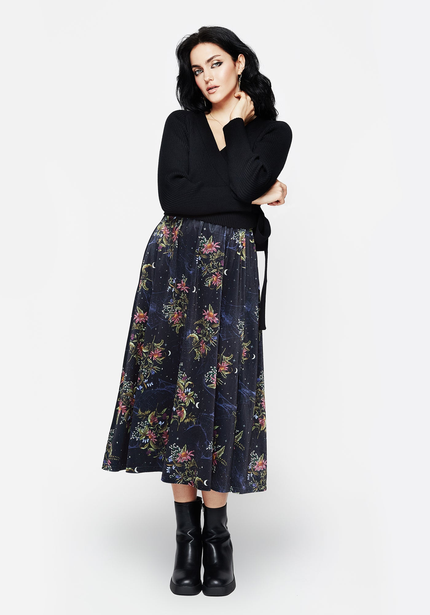 Cleome Floral Spiderweb Velour Midi Skirt | Disturbia - Shop