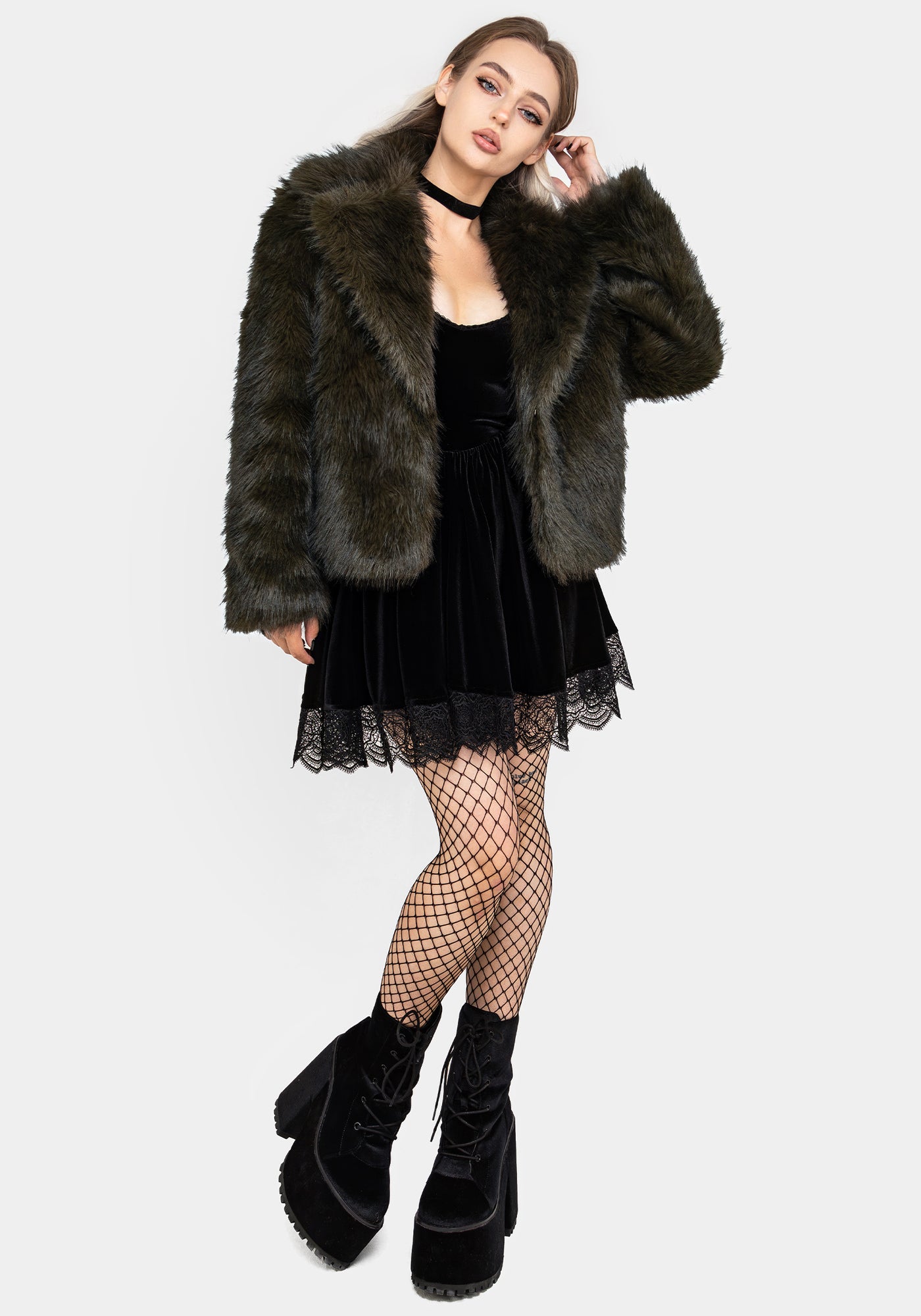 Monstrum Cropped Faux Fur Jacket | Disturbia - Shop Women's Gothic