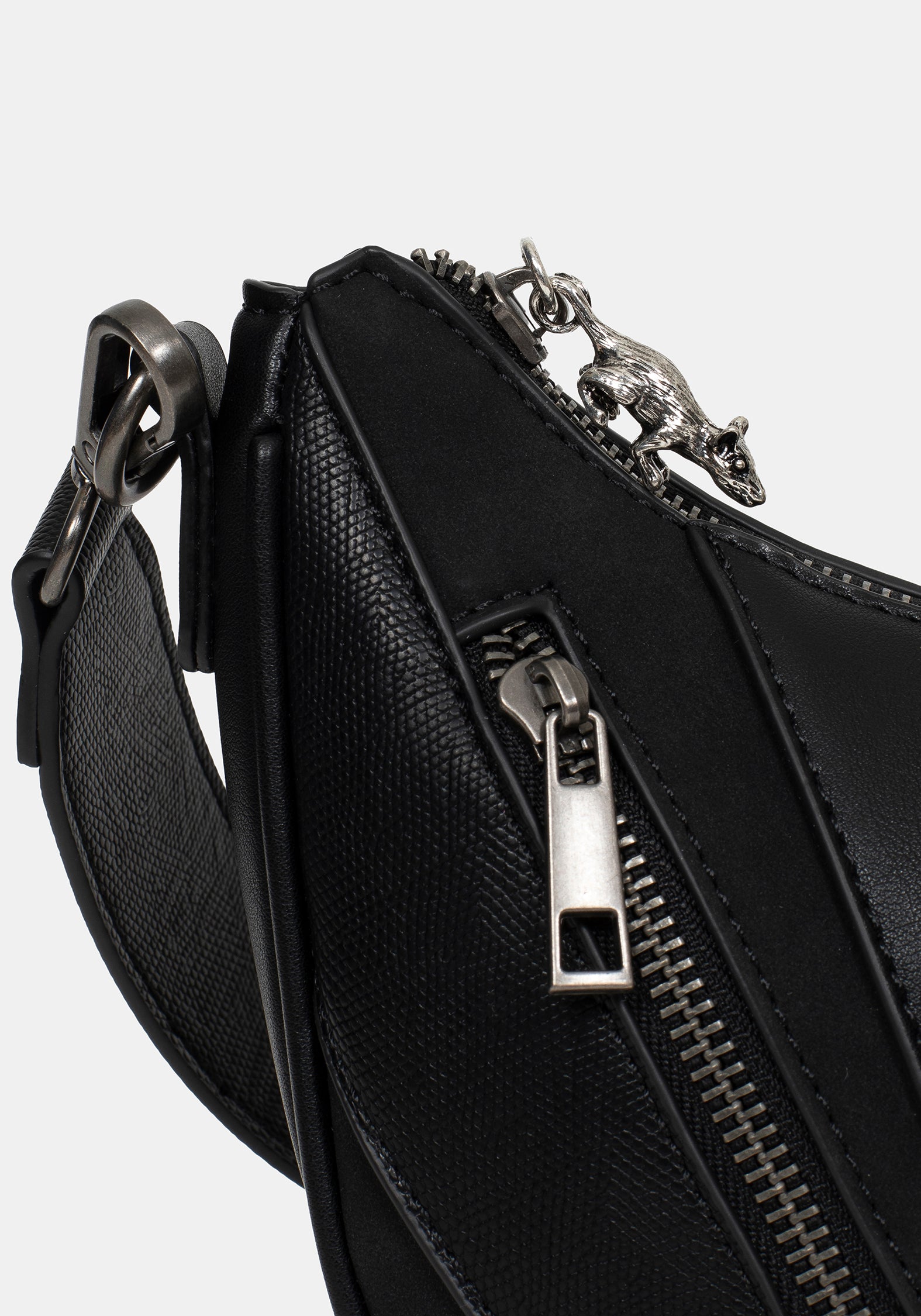 Colette Rat Zip Triangle Hardware Shoulder Bag – Disturbia