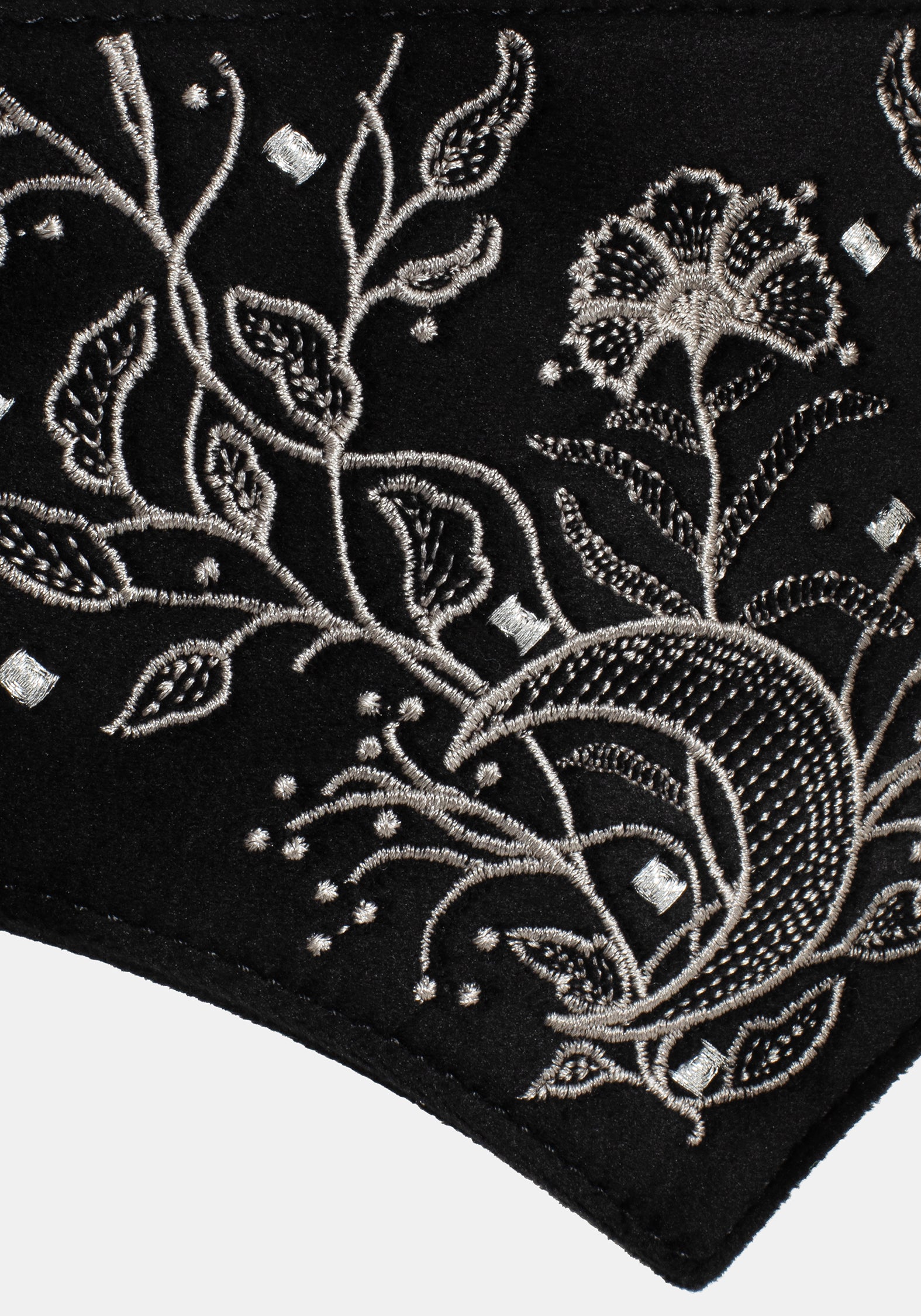 Morrigan Star Crossed Embroidered Waist Belt