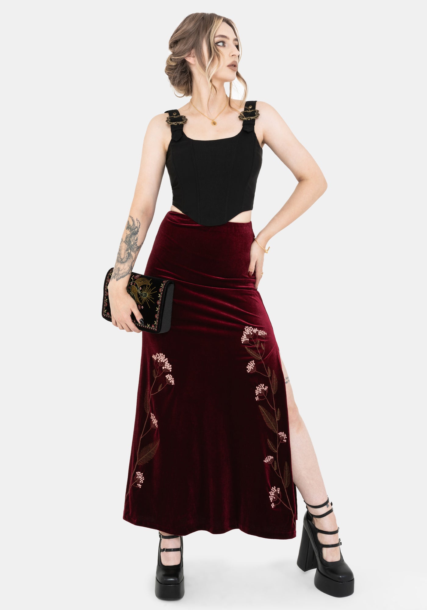 スカート Ameri GLITTER EMBROIDERY VELOUR SKIRT Ameri（アメリ）の「GLITTER EMBROIDERY VELOUR SKIRT（スカート
