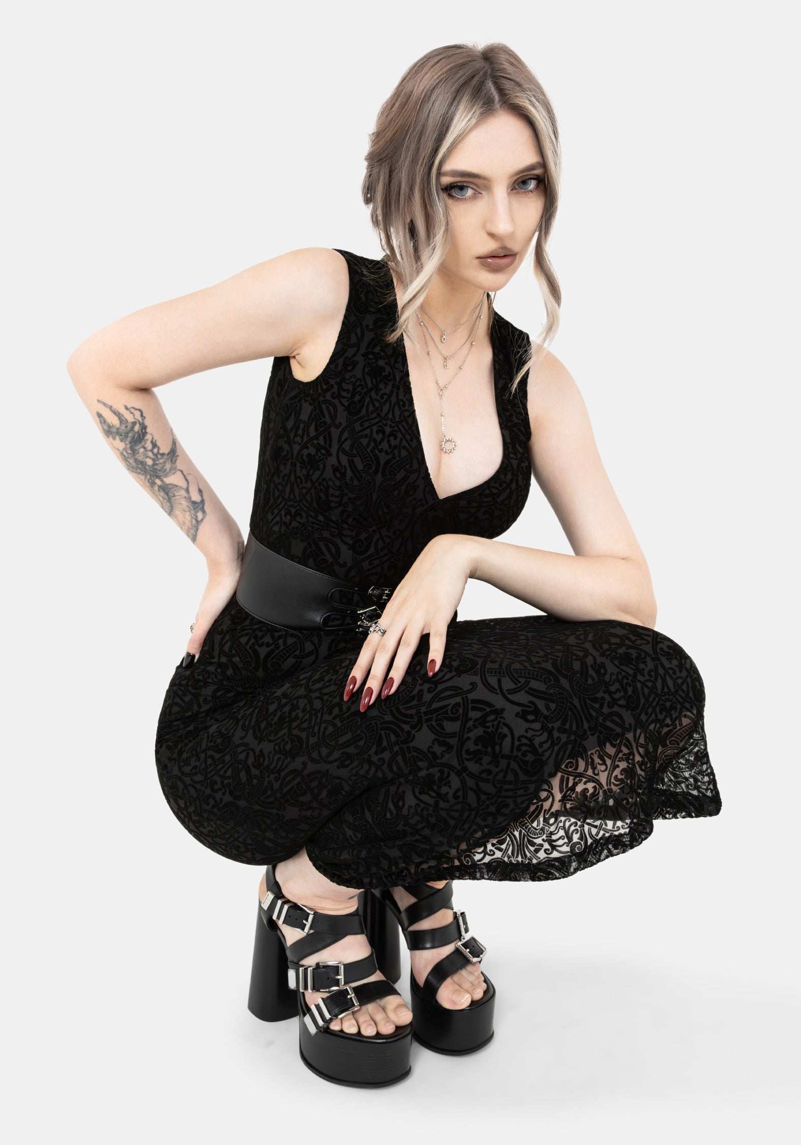 mesh dragon dress Long Sleeve Dragon Mesh Print Back Detail Maxi Dress In Black Slinky | EGO EU