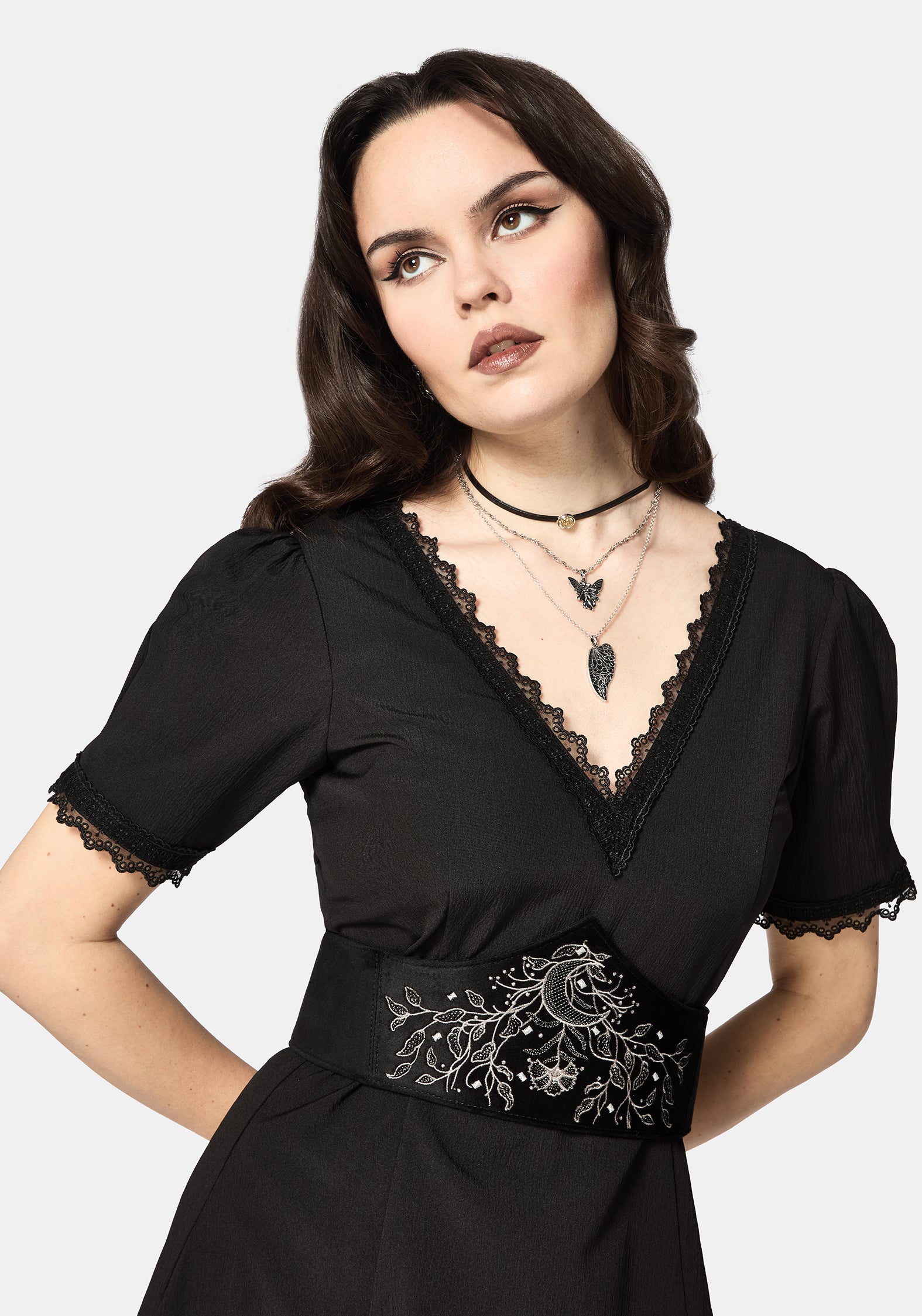 Sanzia Tie Back Lace Midi Dress – Disturbia