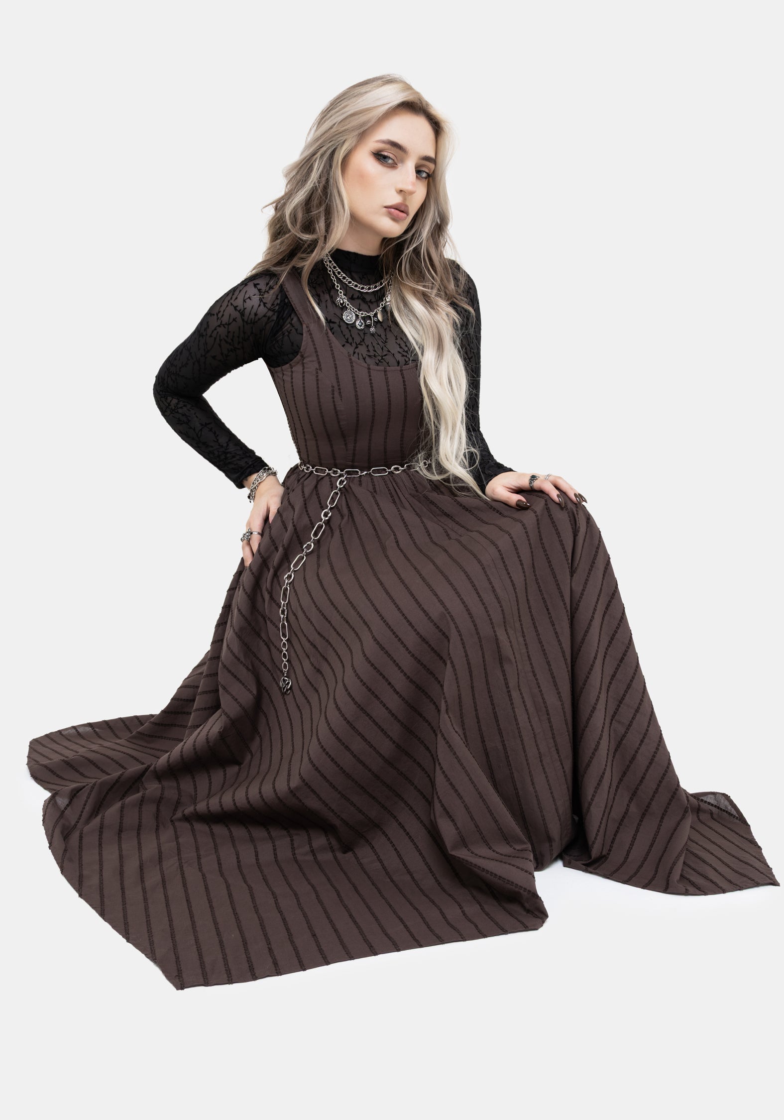 brown midaxi dress boohoo Women's Ruched Long Sleeve Midaxi Dress