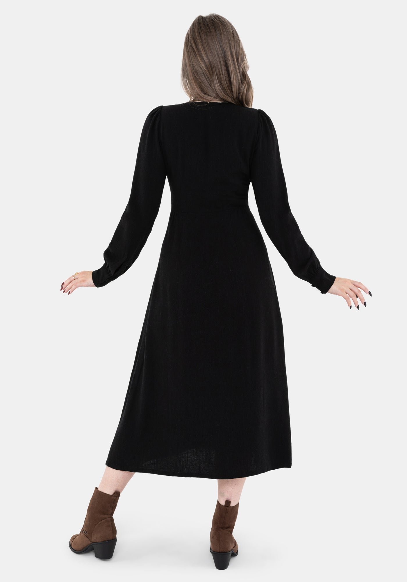 chinese dress ladies Hexborn Linen-Blend Baba Yaga Embroidered Midi Dress – Disturbia
