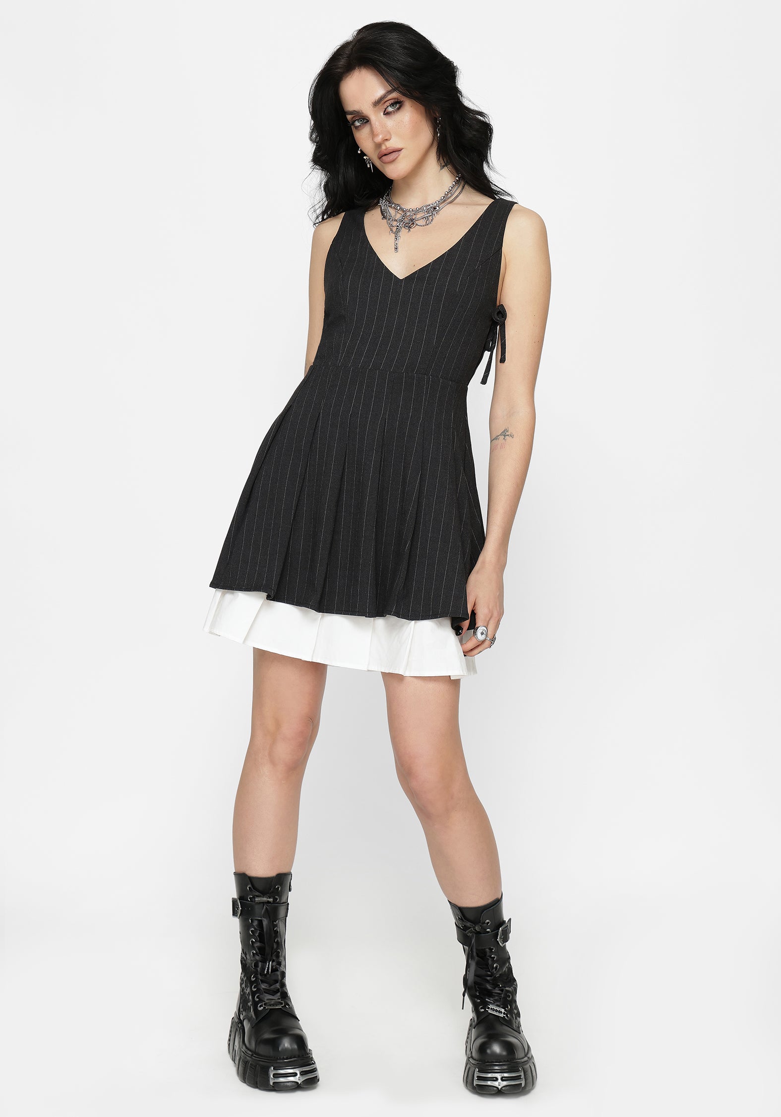 Sabrina Striped Pleated Tie Side Pinafore Dress – Disturbia