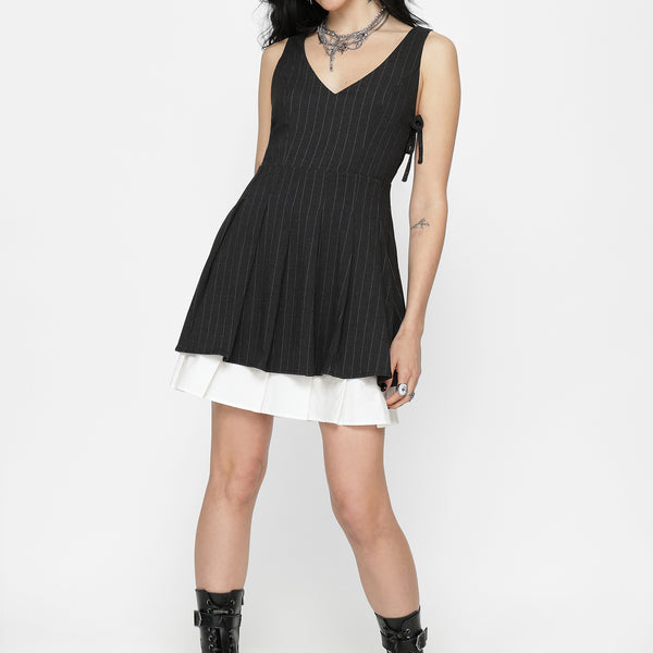 Sabrina Striped Pleated Tie Side Pinafore Dress – Disturbia