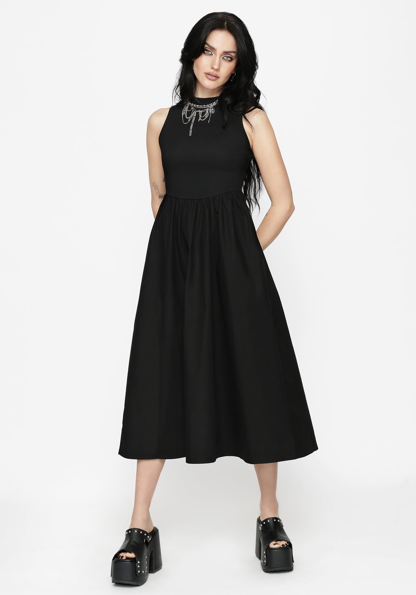 Morthira Open Back Lace Up Midaxi Dress  Disturbia