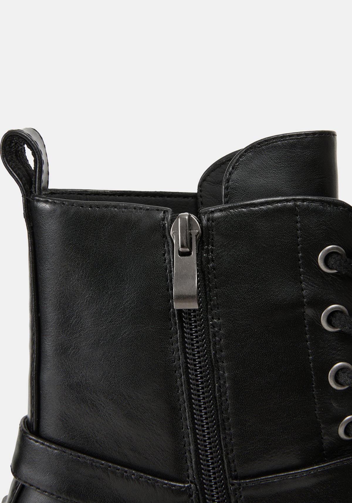 Wespair Leather Toe Cap Chain Boots US 8
