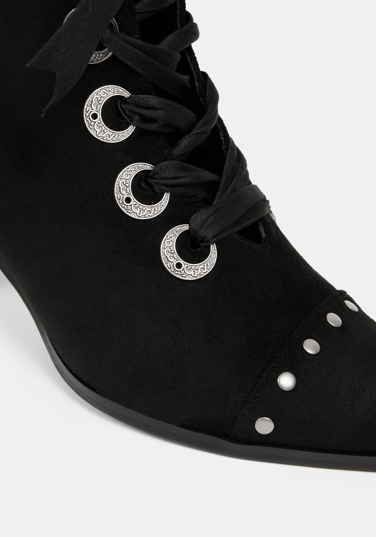 Morvella Pointed Studded Boots US 8