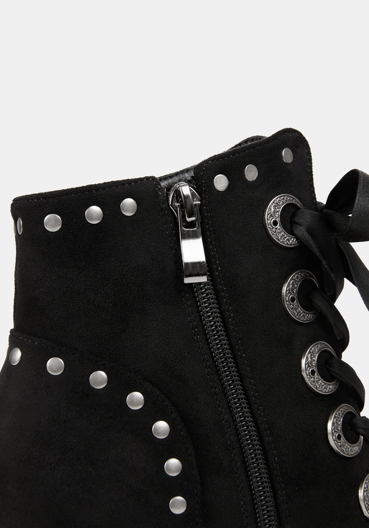 Morvella Pointed Studded Boots US 8