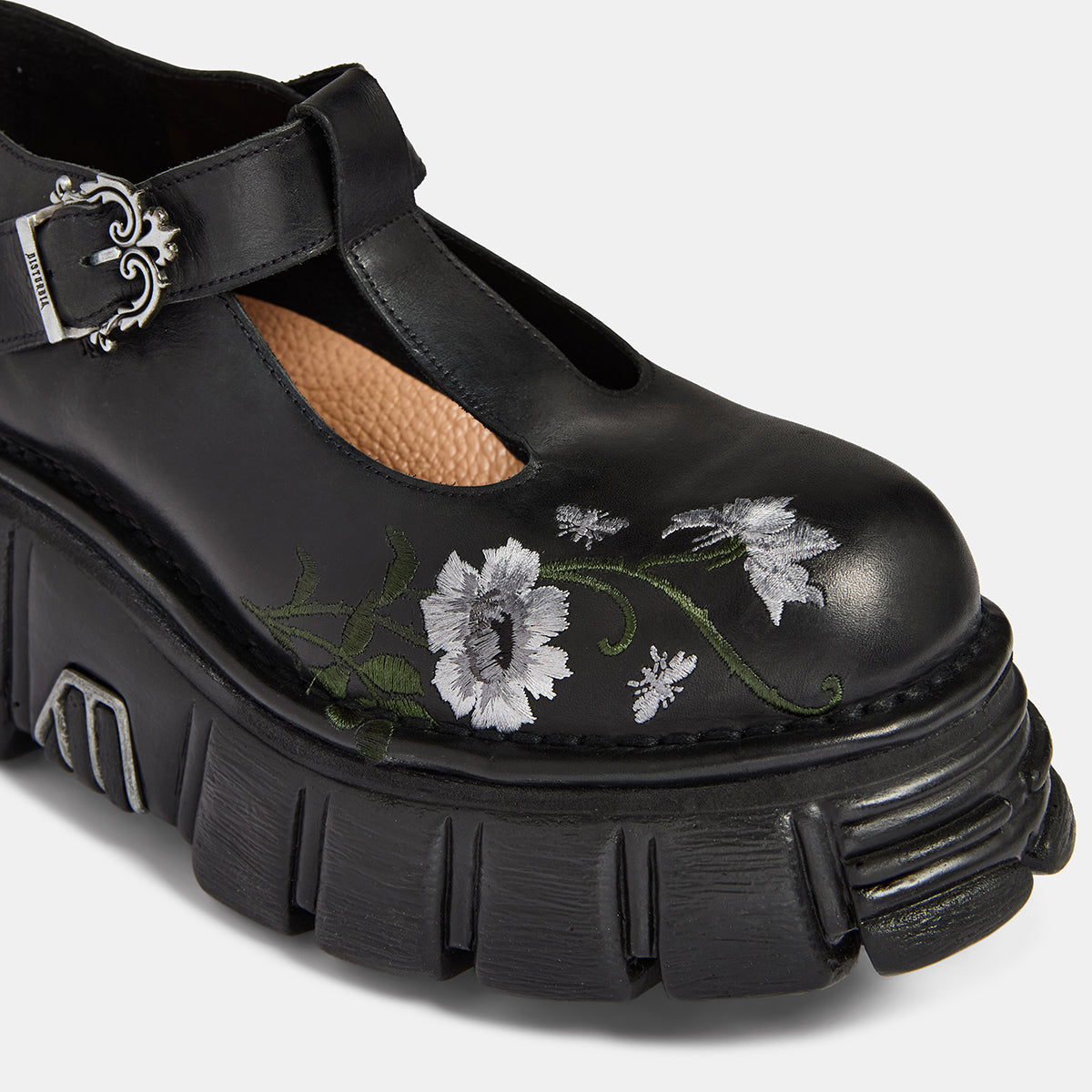 Nocturnal Embroidery