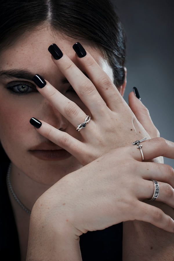 Rosethorn Sterling Silver Band - Women's