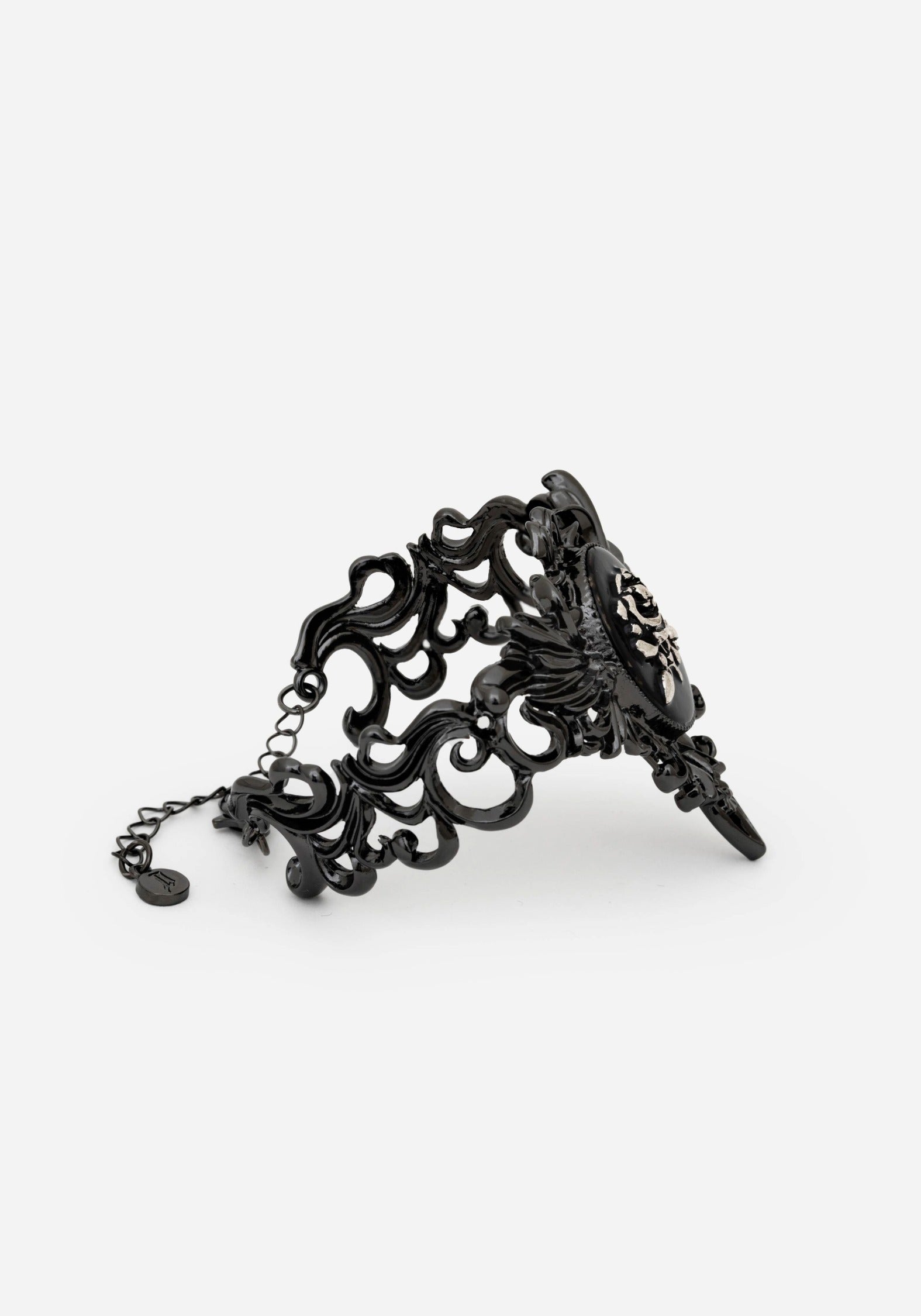 Velthra Rose Cameo Cuff