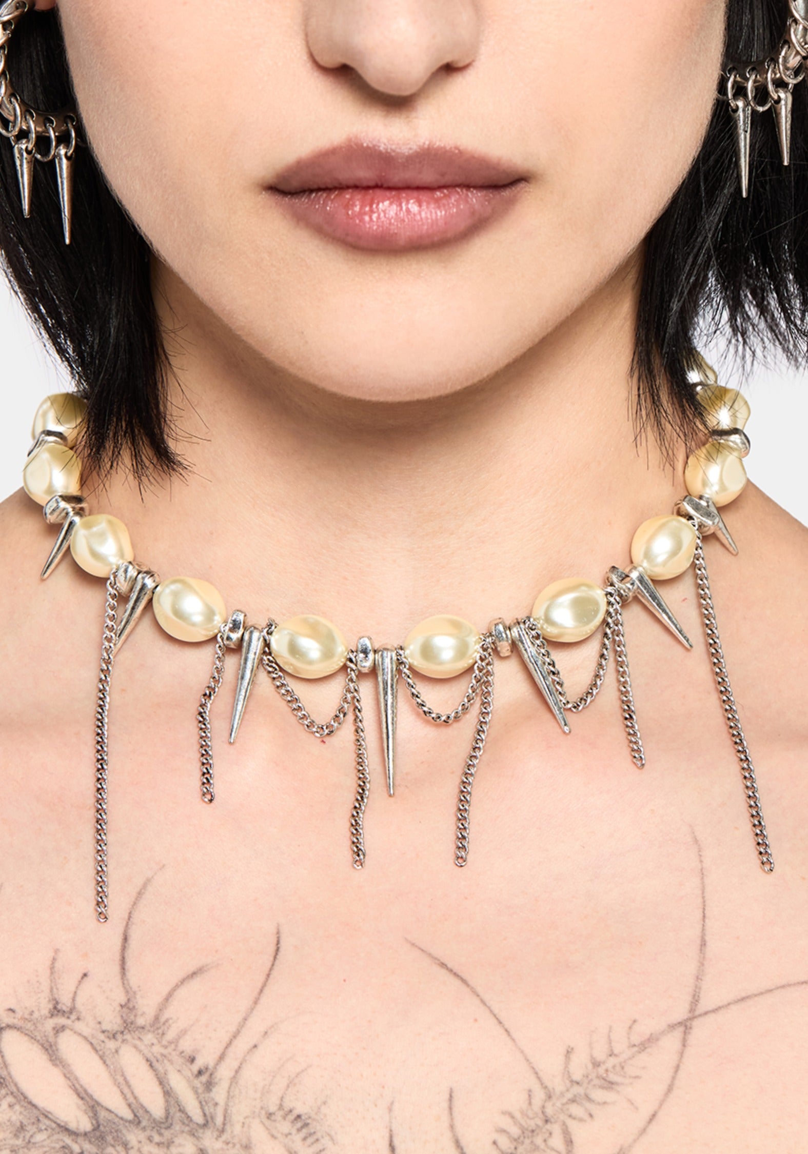 Flittex Spike Faux Pearl Choker – Disturbia