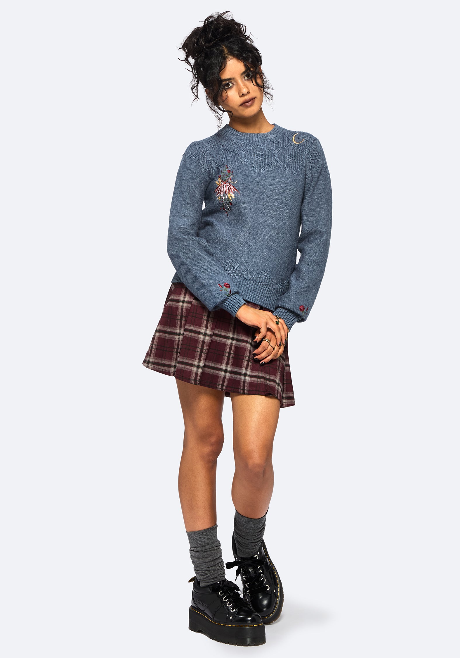 Selenia Moth Embroidered Cable Twist Knit Sweater - Blue