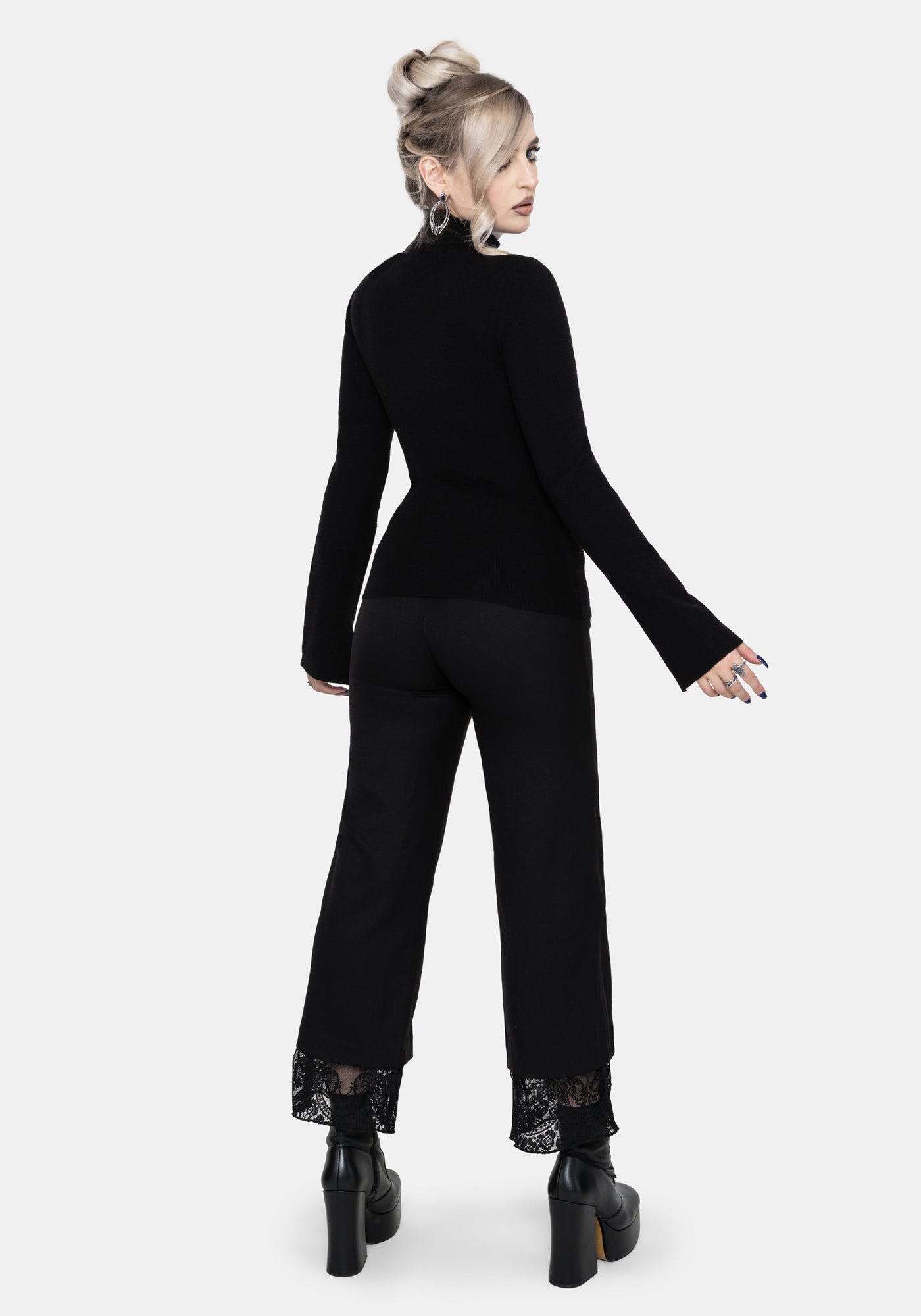 Torquil Bodice Lace Ribbed Knit Sweater – Disturbia