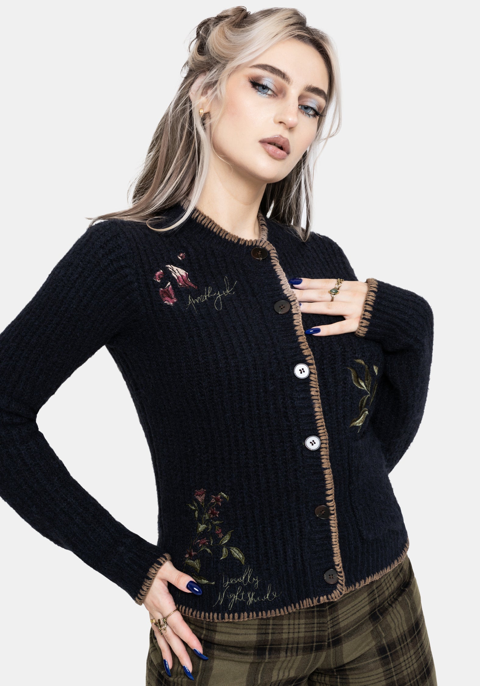 Ame Embroidered Blanket Stitch Cardigan – Disturbia