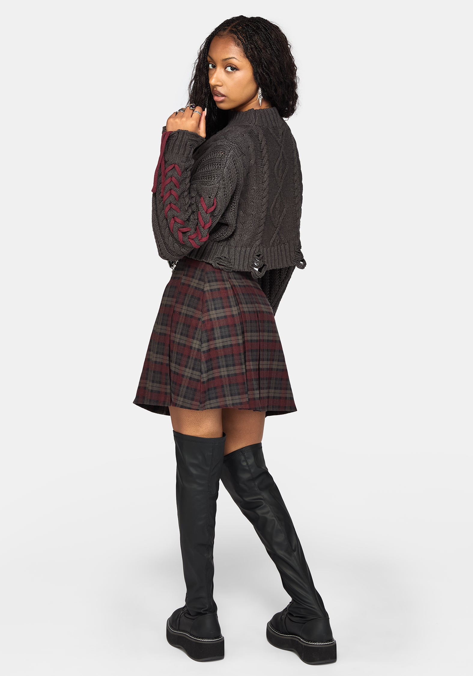 Skulk Distressed Cable Knit Crop Sweater - Charcoal – Disturbia