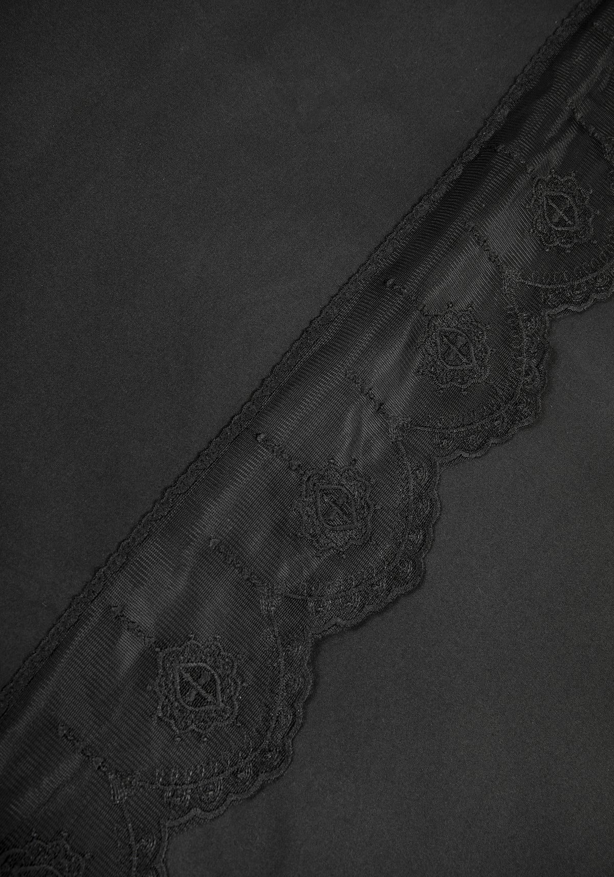 Sulphix Lace Detail Bedding - US Queen