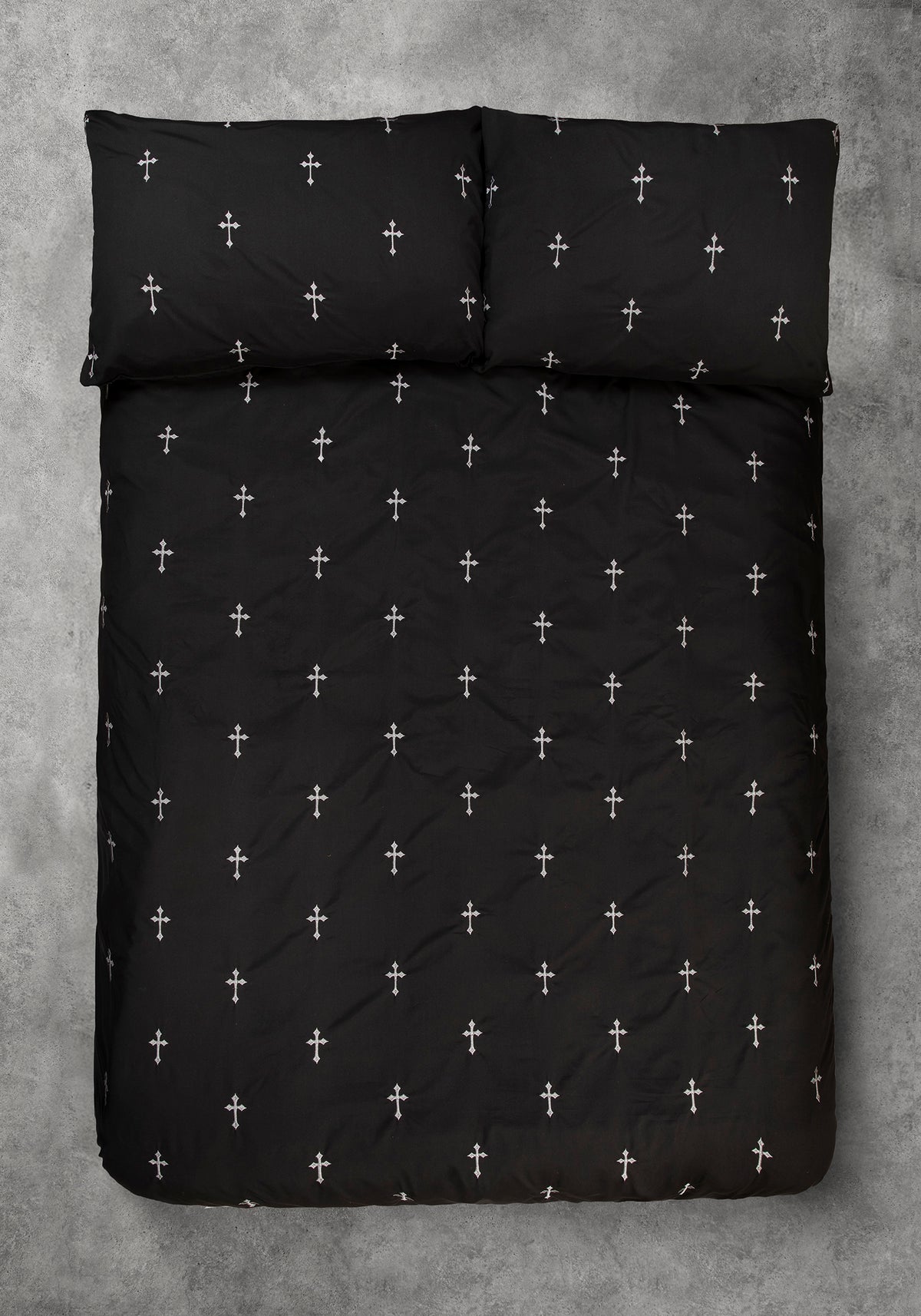 Vurlo Embroidered Cross Bedding -  US King