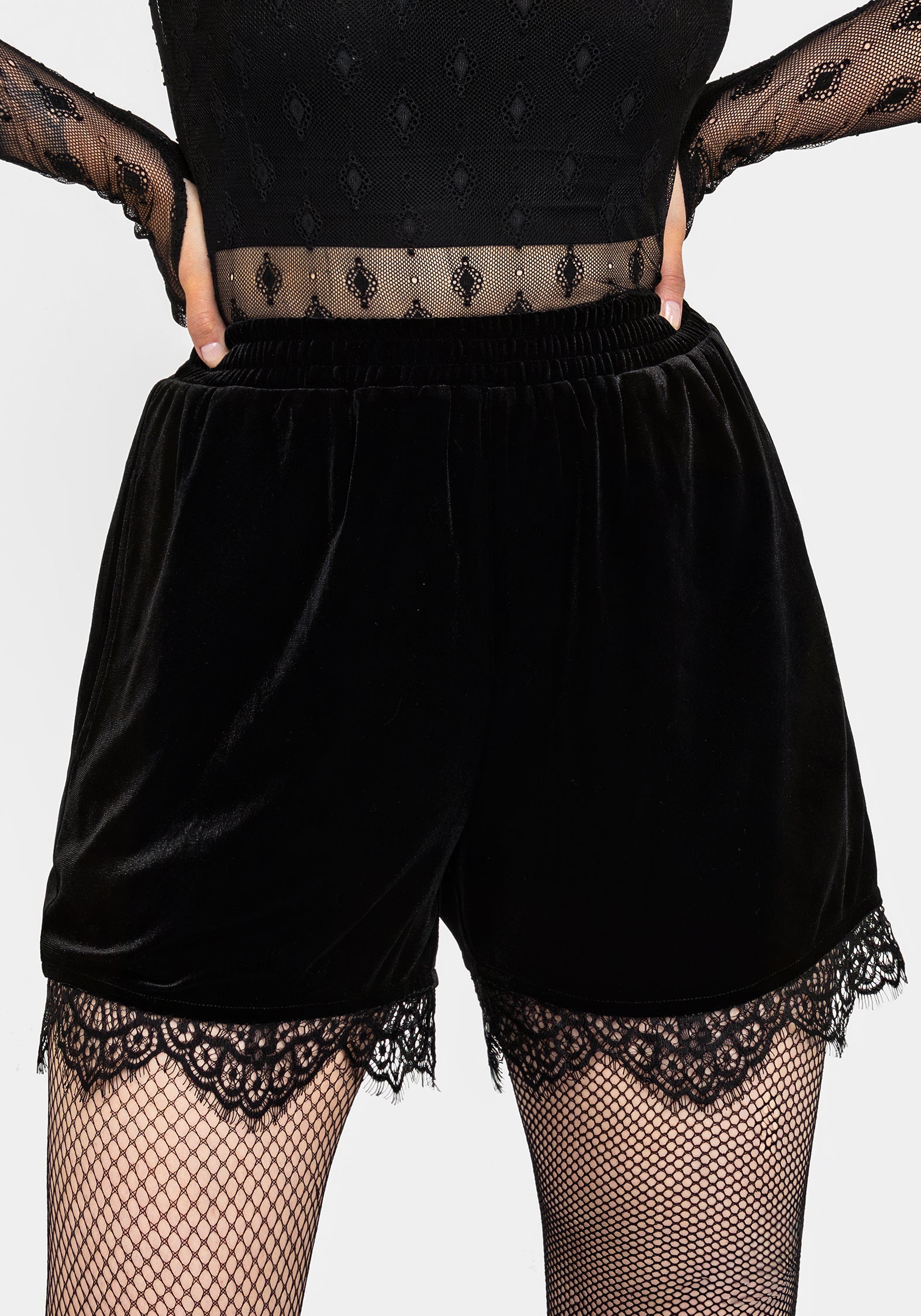 OPT_2_AW24M134_SPYDRE-LACE-HEM