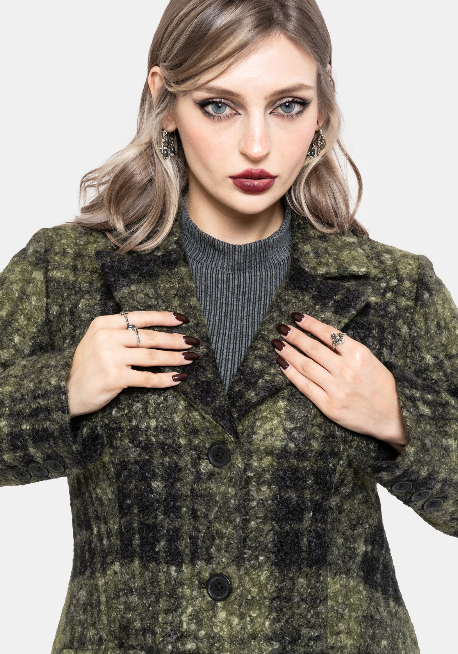 Memory Borg Check Longline Coat - Green – Disturbia