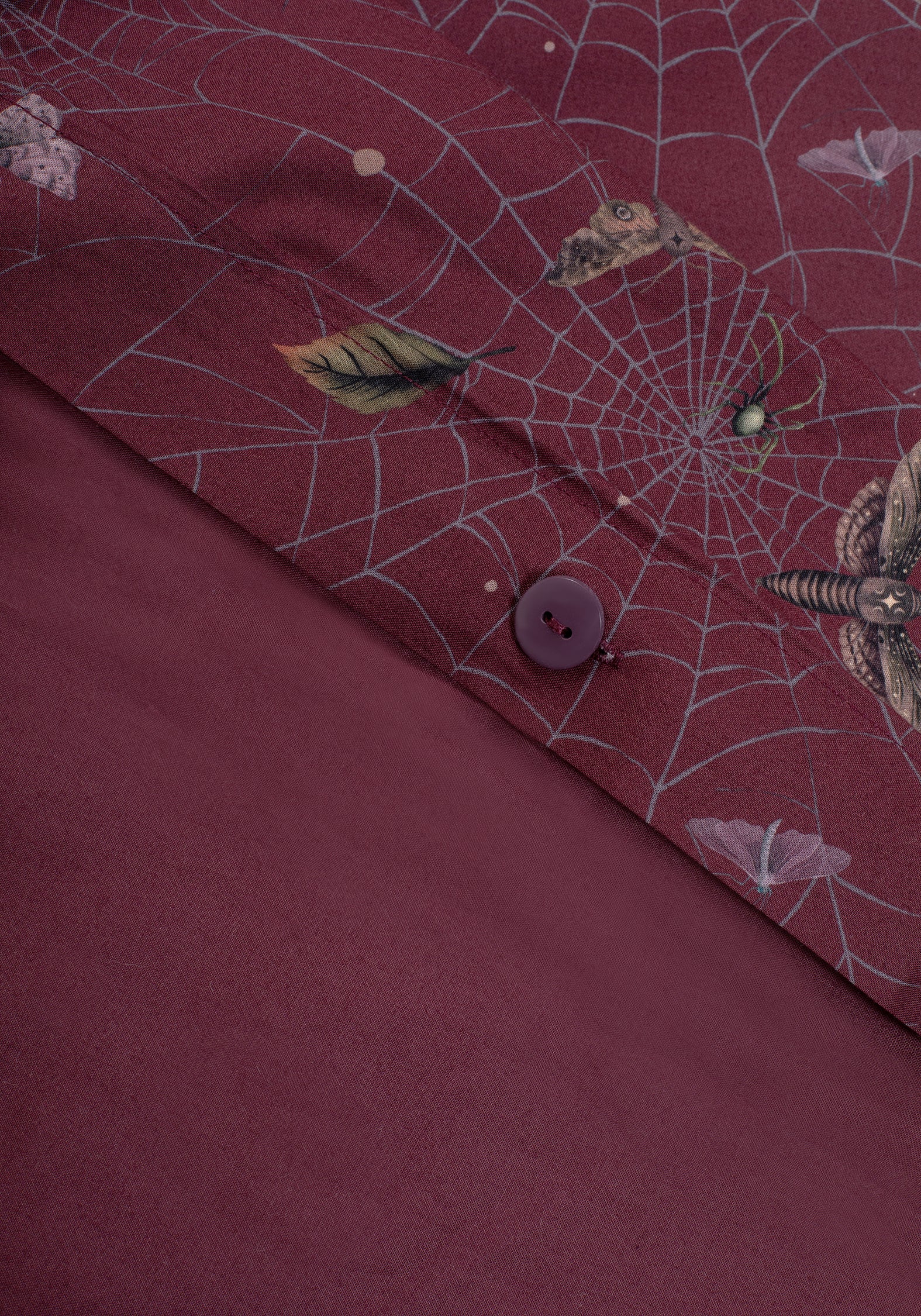 Celia Moth Web Bedding (US King)