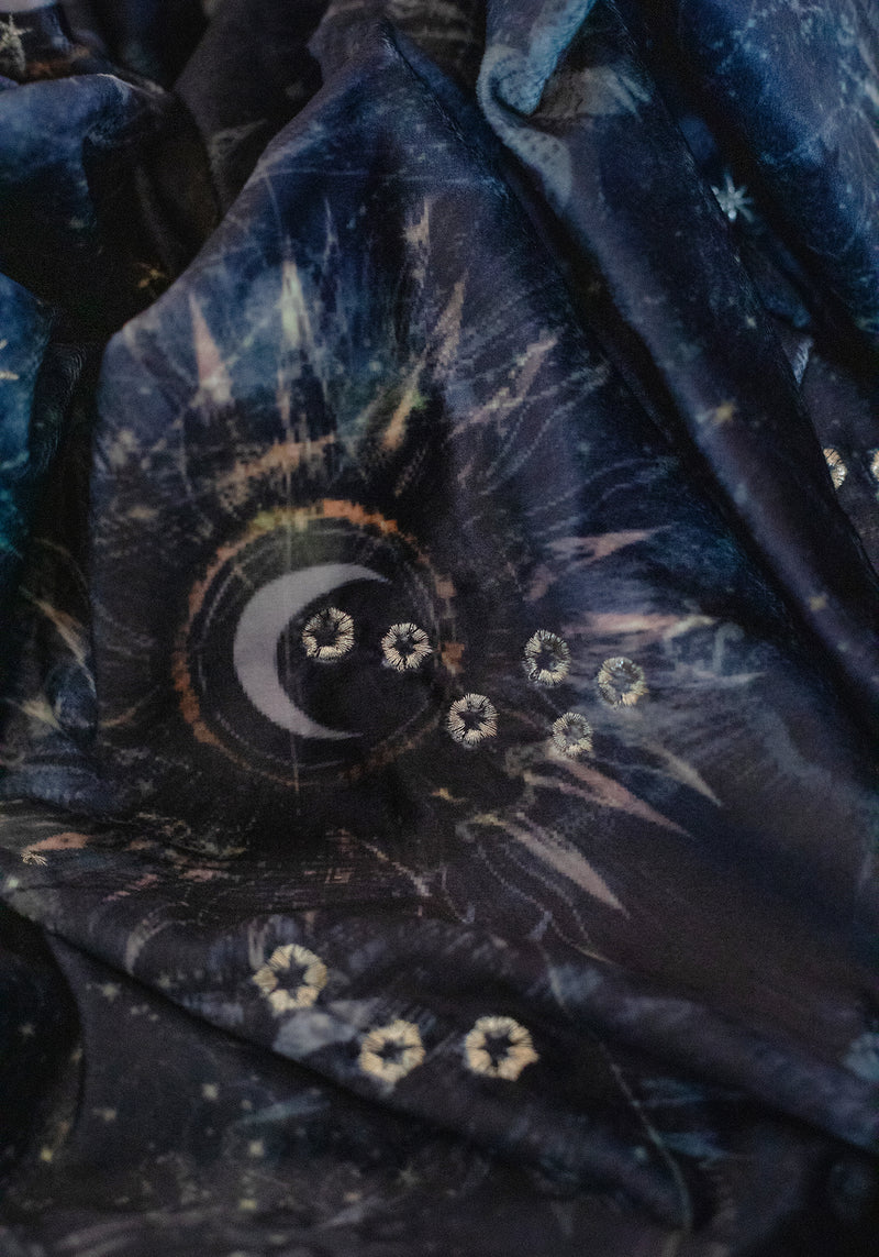 Astrevia Velvet Celestial Tassel Blanket