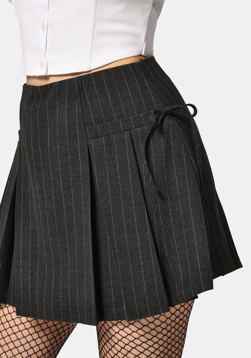 Sabrina Pinstripe Bow Detail Mini Skort – Disturbia