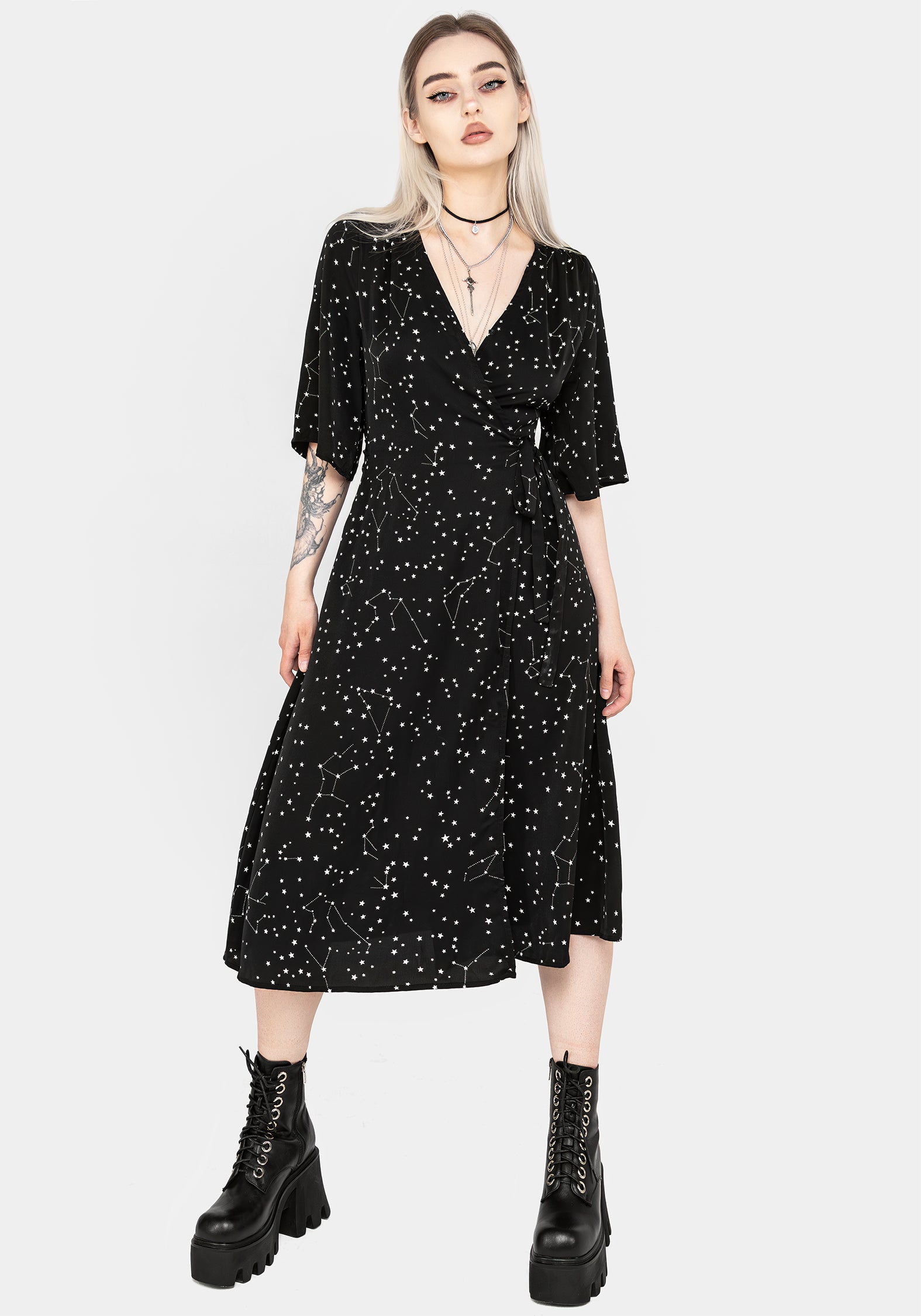 celestial skies midi dress Constellations Glow-in-the-dark Short Sleeve Midi Dress with Pockets