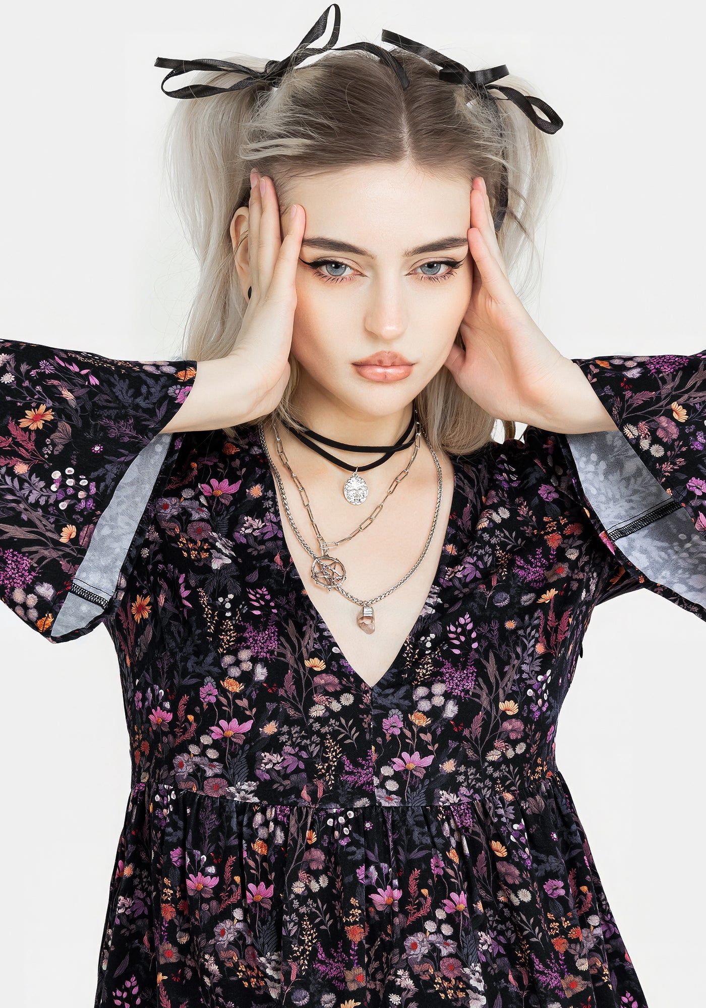 SS24Y44_HELIOTROPEFLORALMINISM