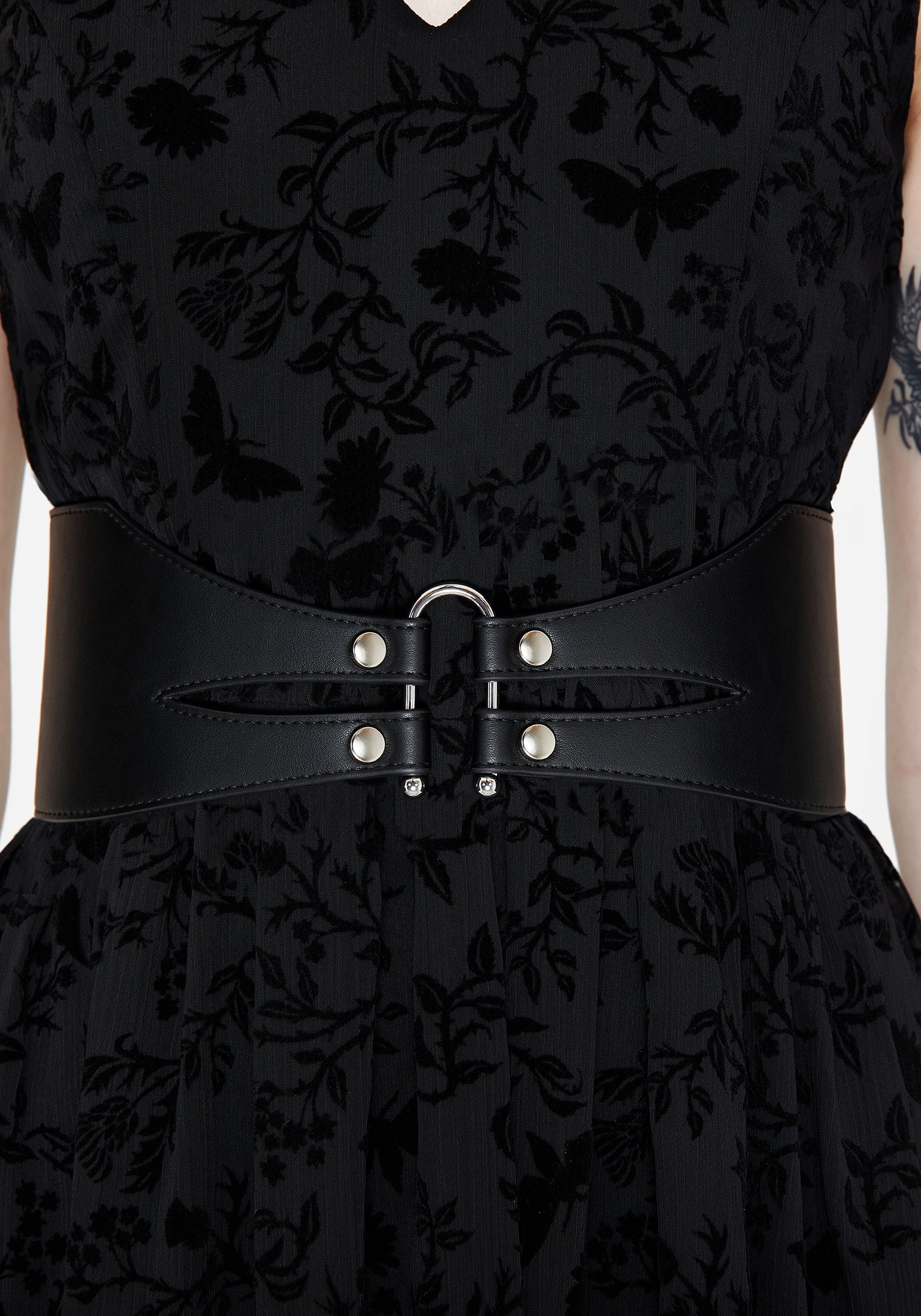Chasm Oval Detail Waist Belt | Disturbia - Shop Women's Gothic