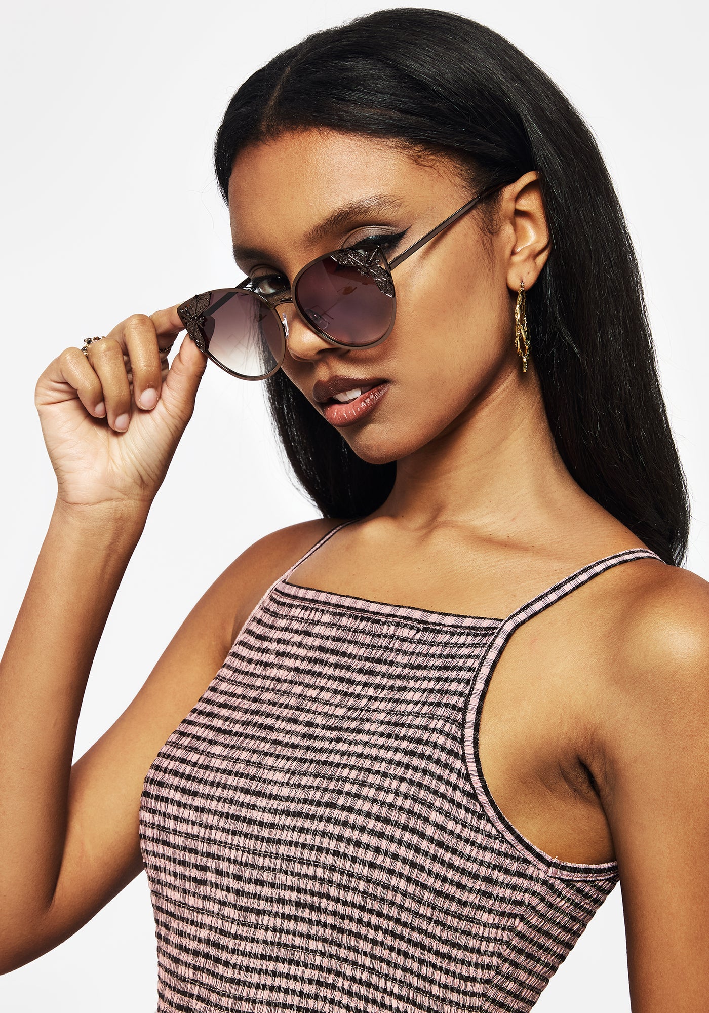 Mortmoth Cat Eye Sunglasses | Disturbia - Shop Women display picture 2