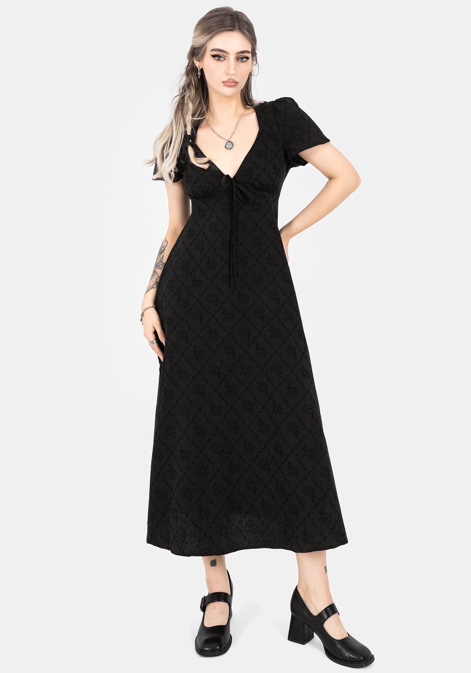 Polgara Floral Jacquard Midaxi Dress