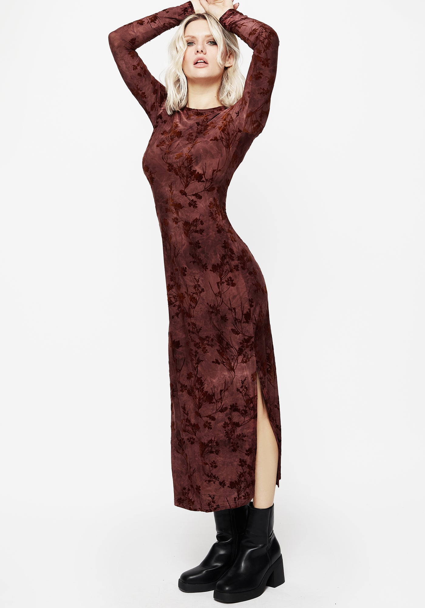 Wytchelm Flocked Velour Midaxi Dress - Red | Disturbia - Shop