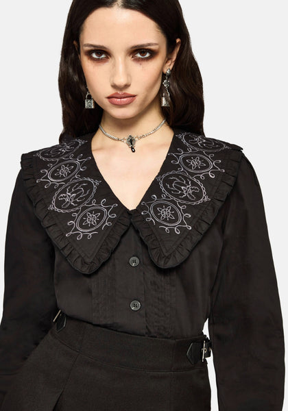 即完売品‼️❤️AMERI❤️EMBROIDERY COLLAR BLOUSE Ameri（アメリ）の「EMBROIDERY COLLAR BLOUSE（シャツ/ブラウス