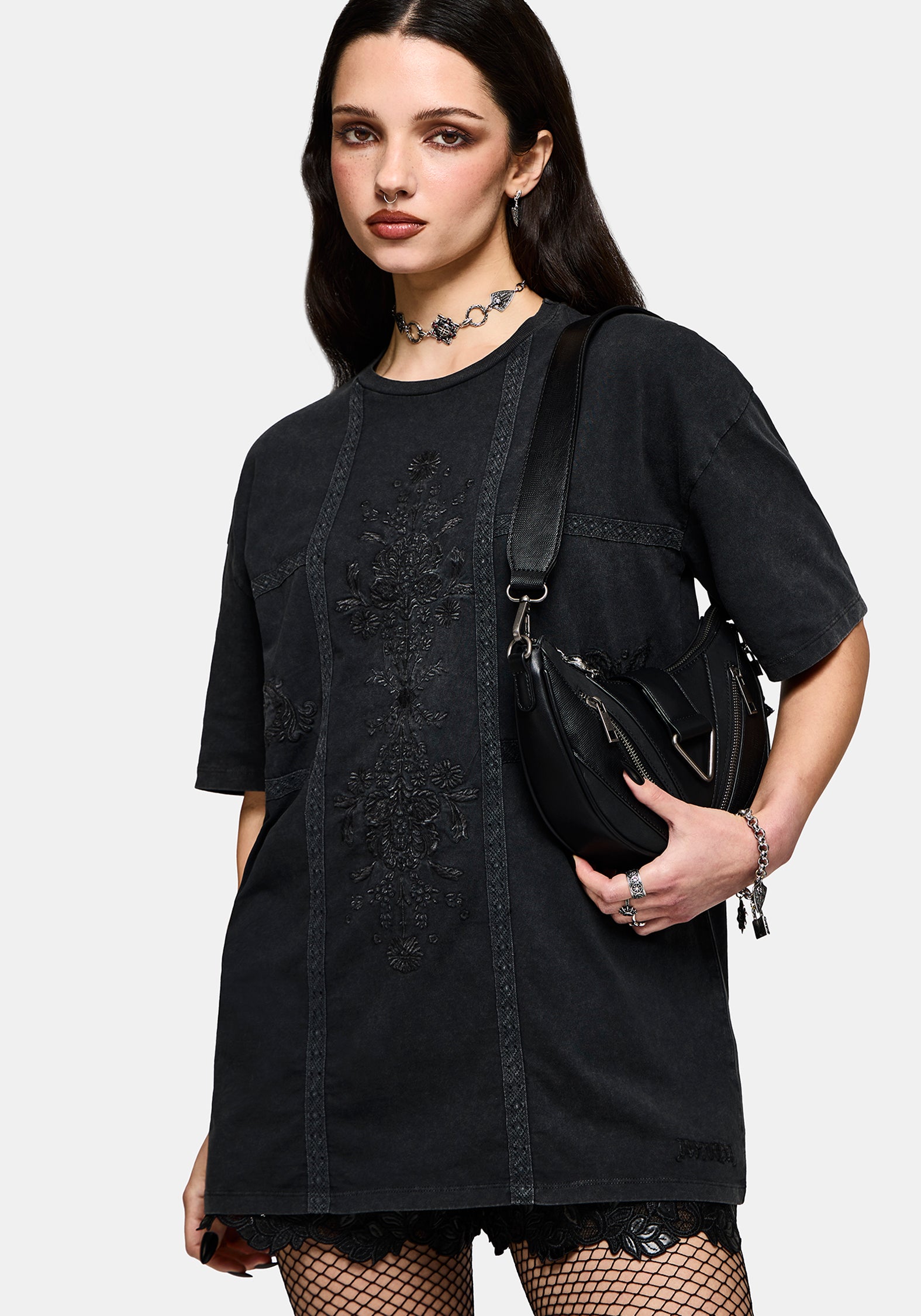 Blake Lace Oversized Graphic T-Shirt – Disturbia