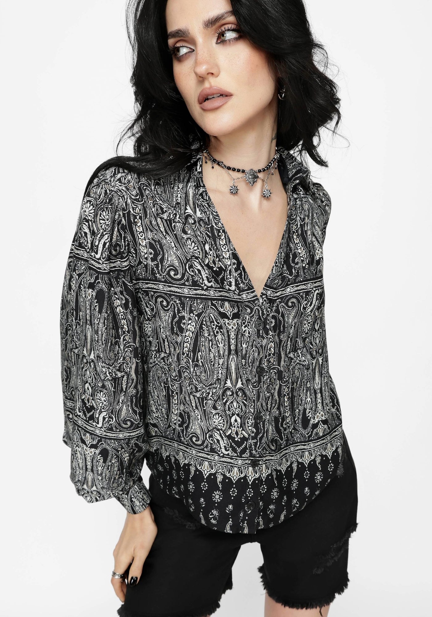 Zelira Paisley Print Open Collar Shirt – Disturbia