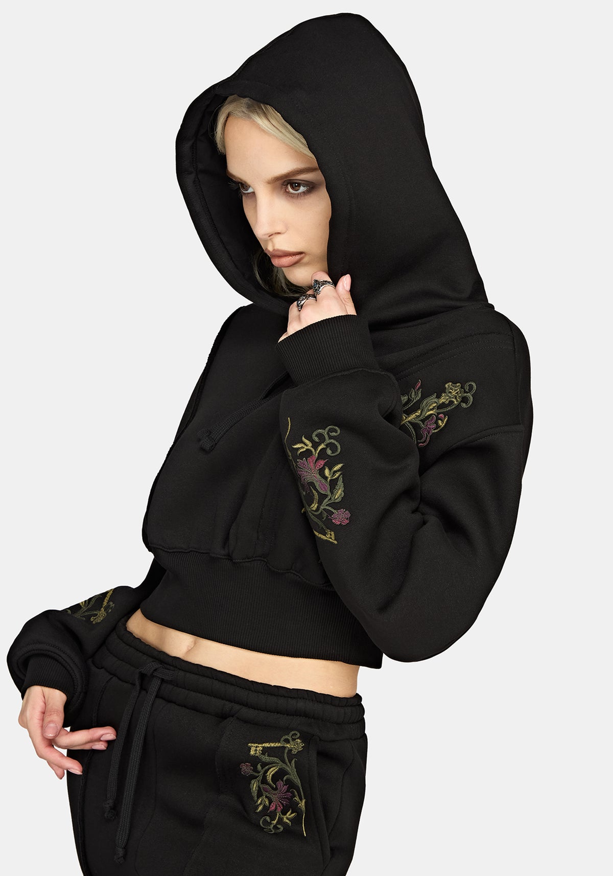 Ouro Embroidered Cropped  Hoodie